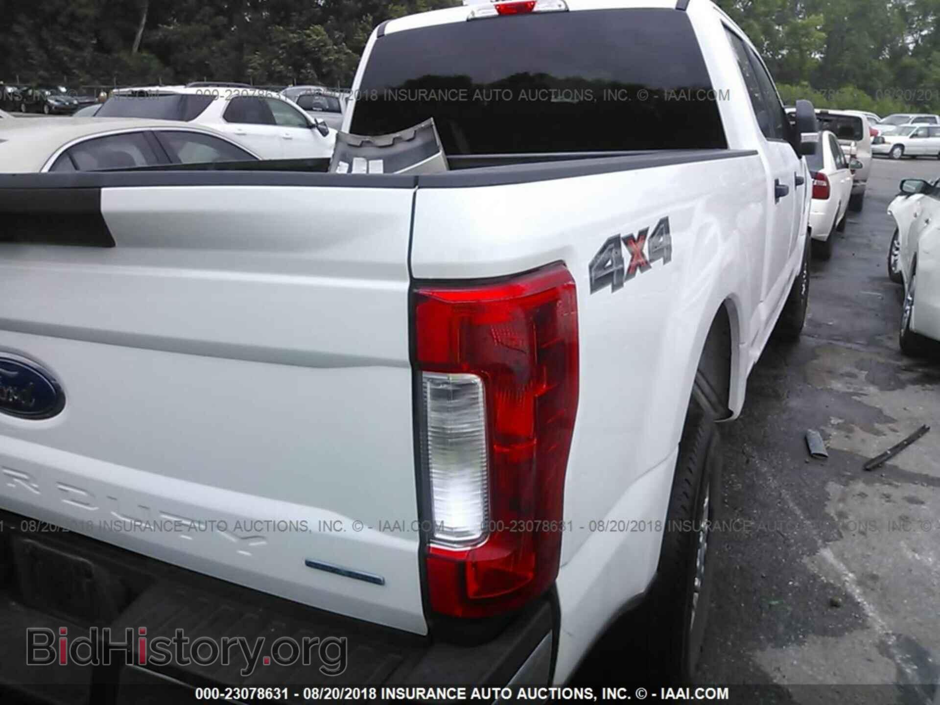 2017 Ford F250 - VIN: 1FT7W2B67HEF18700 - Фото 4