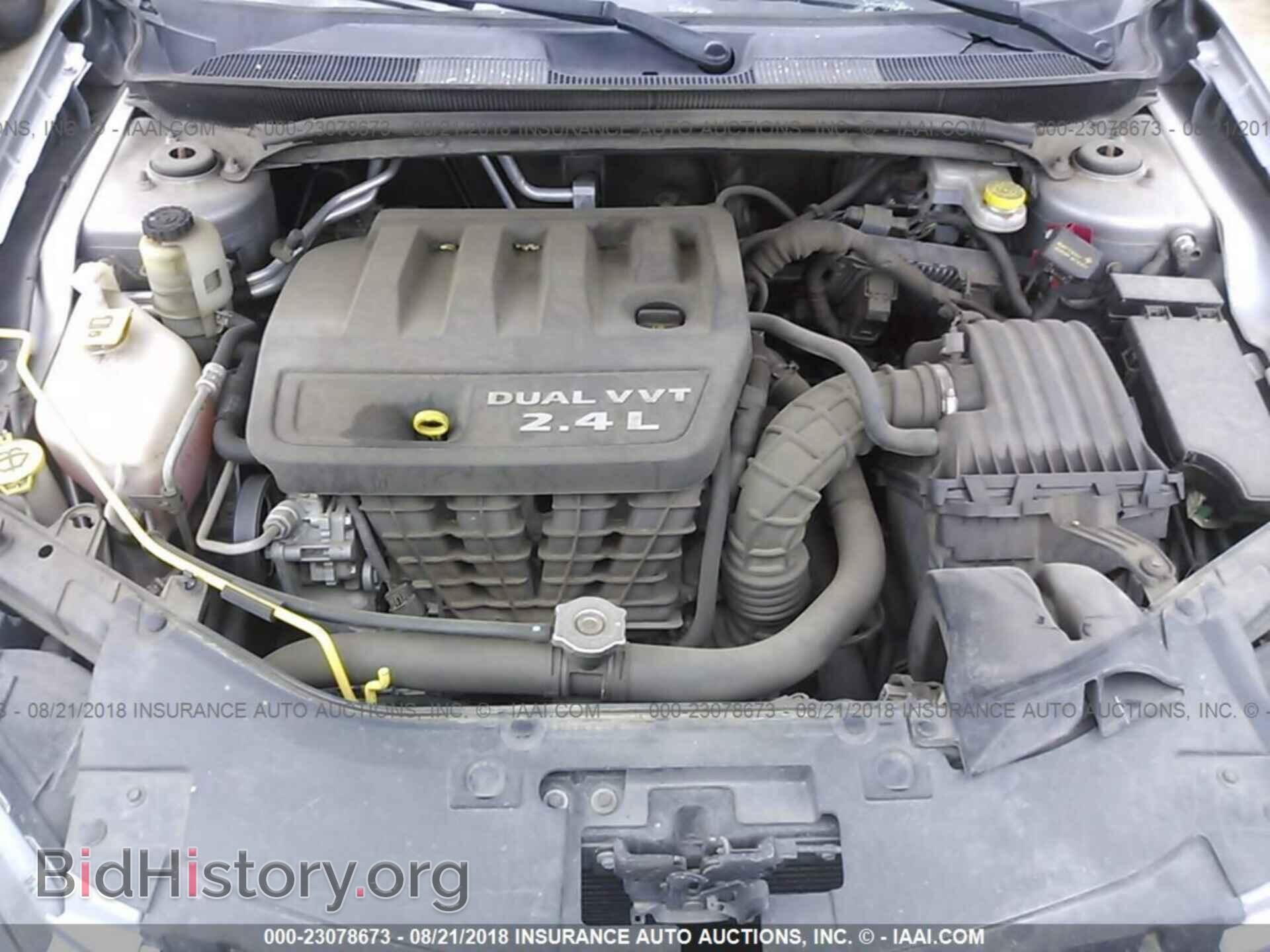 2013 Chrysler 200 - VIN: 1C3CCBBB2DN699983 - Photo 10
