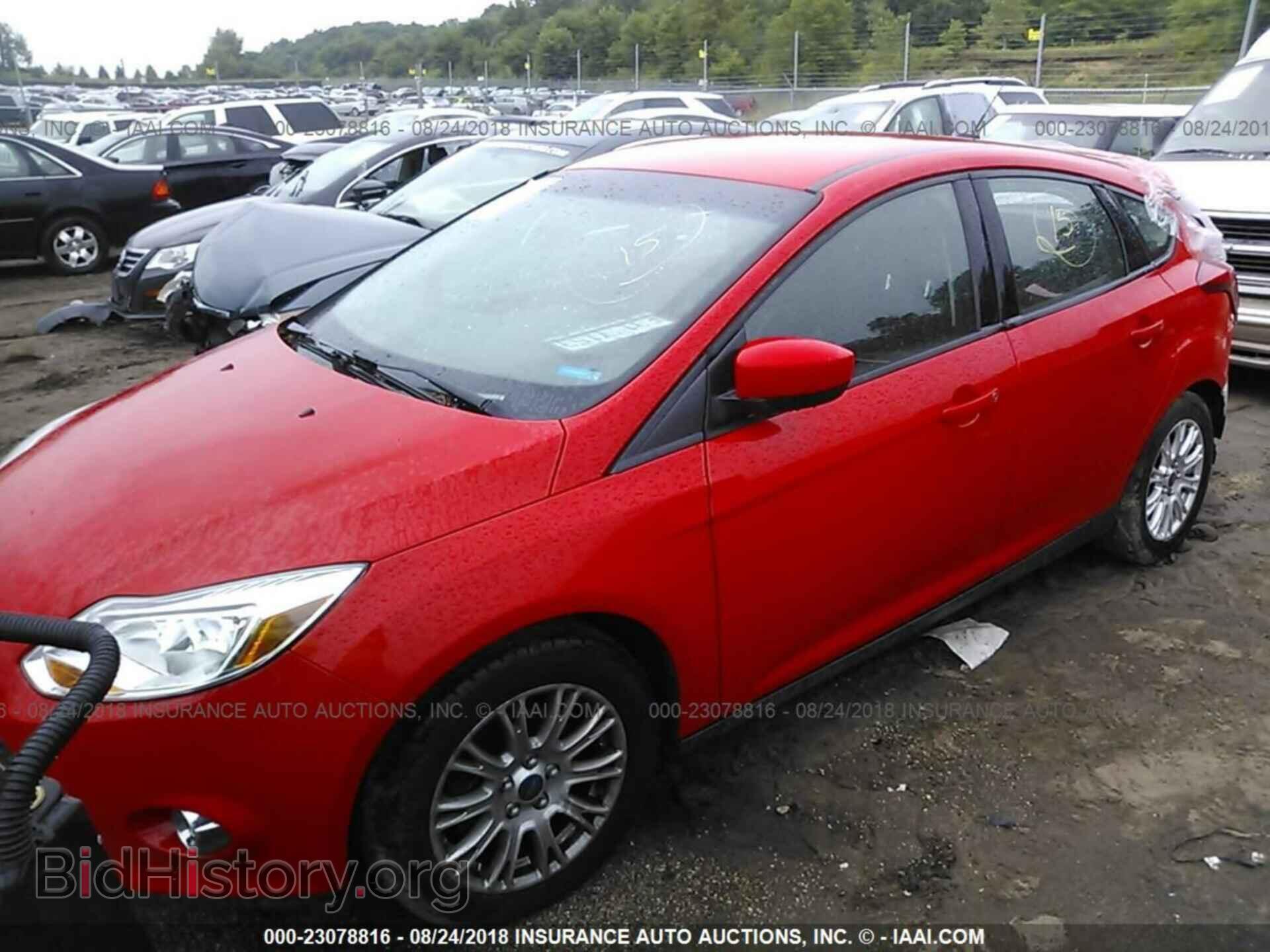 2012 Ford Focus - VIN: 1FAHP3K25CL395347 - Photo 2