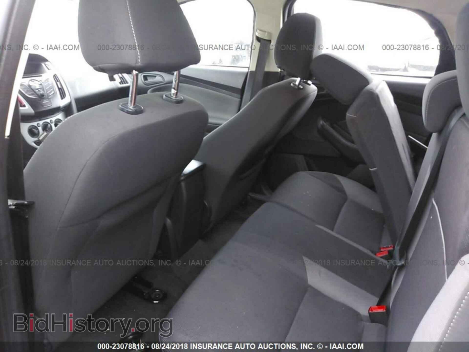 2012 Ford Focus - VIN: 1FAHP3K25CL395347 - Photo 8