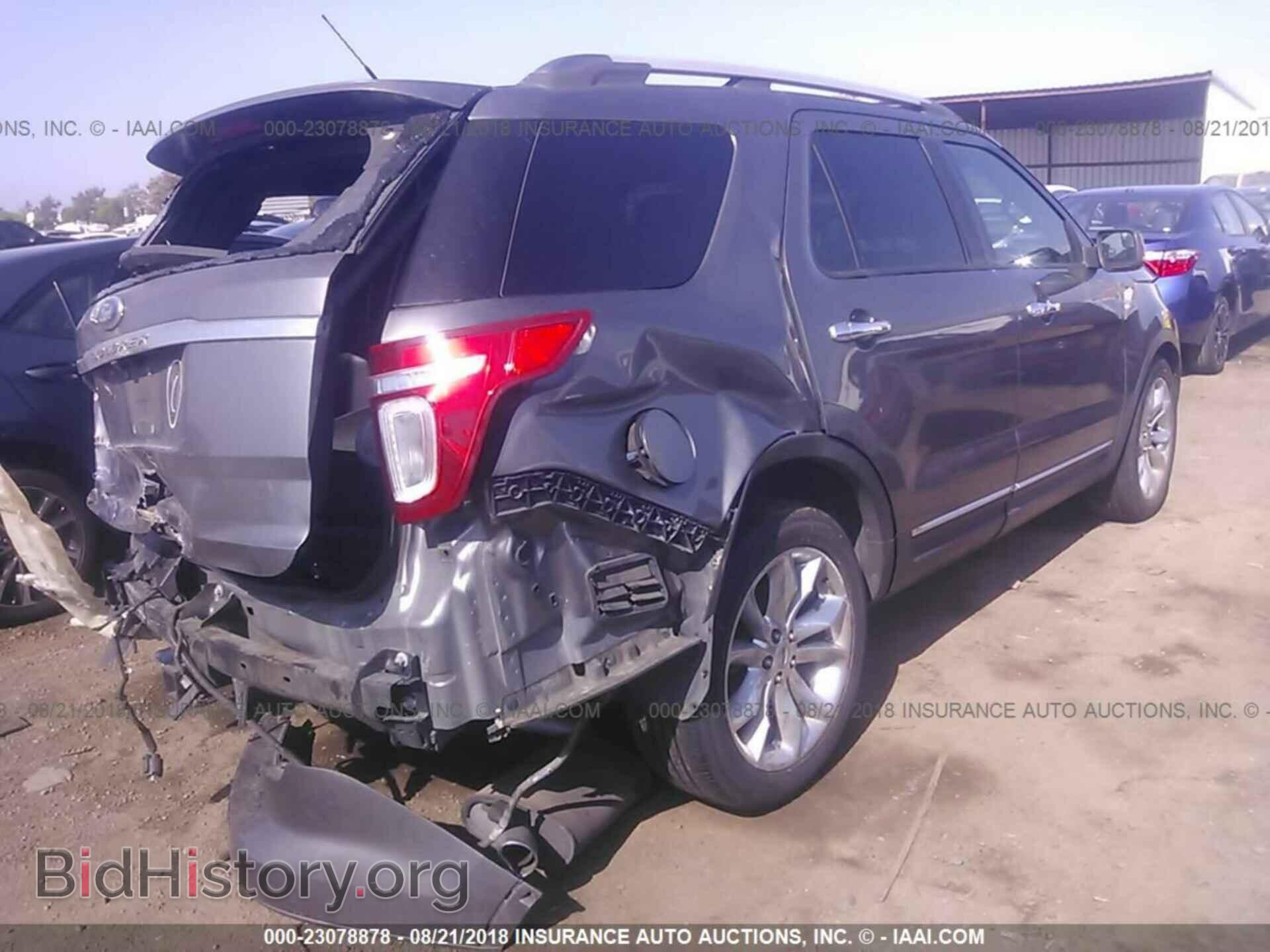 2011 Ford Explorer - VIN: 1FMHK7F86BGA73107 - Фото 4