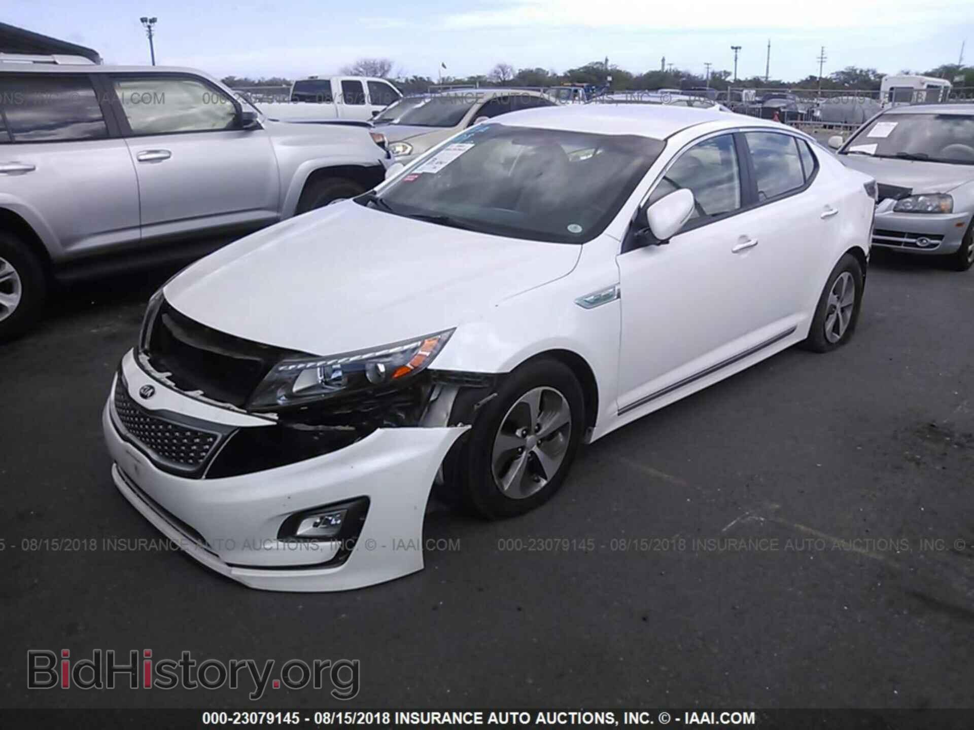 2015 Kia Optima - VIN: KNAGM4AD5F5078844 - Photo 2