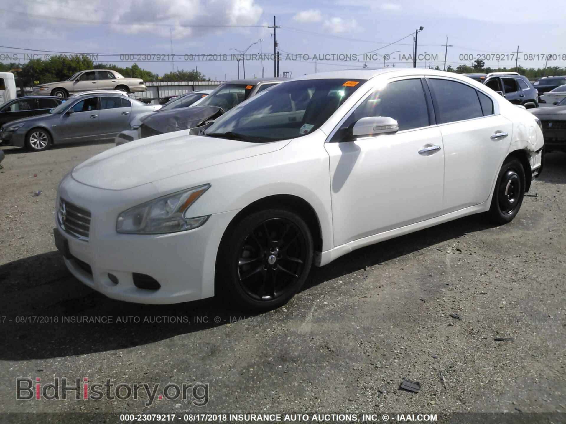 2011 Nissan Maxima - VIN: 1N4AA5AP1BC801229 - Photo 2