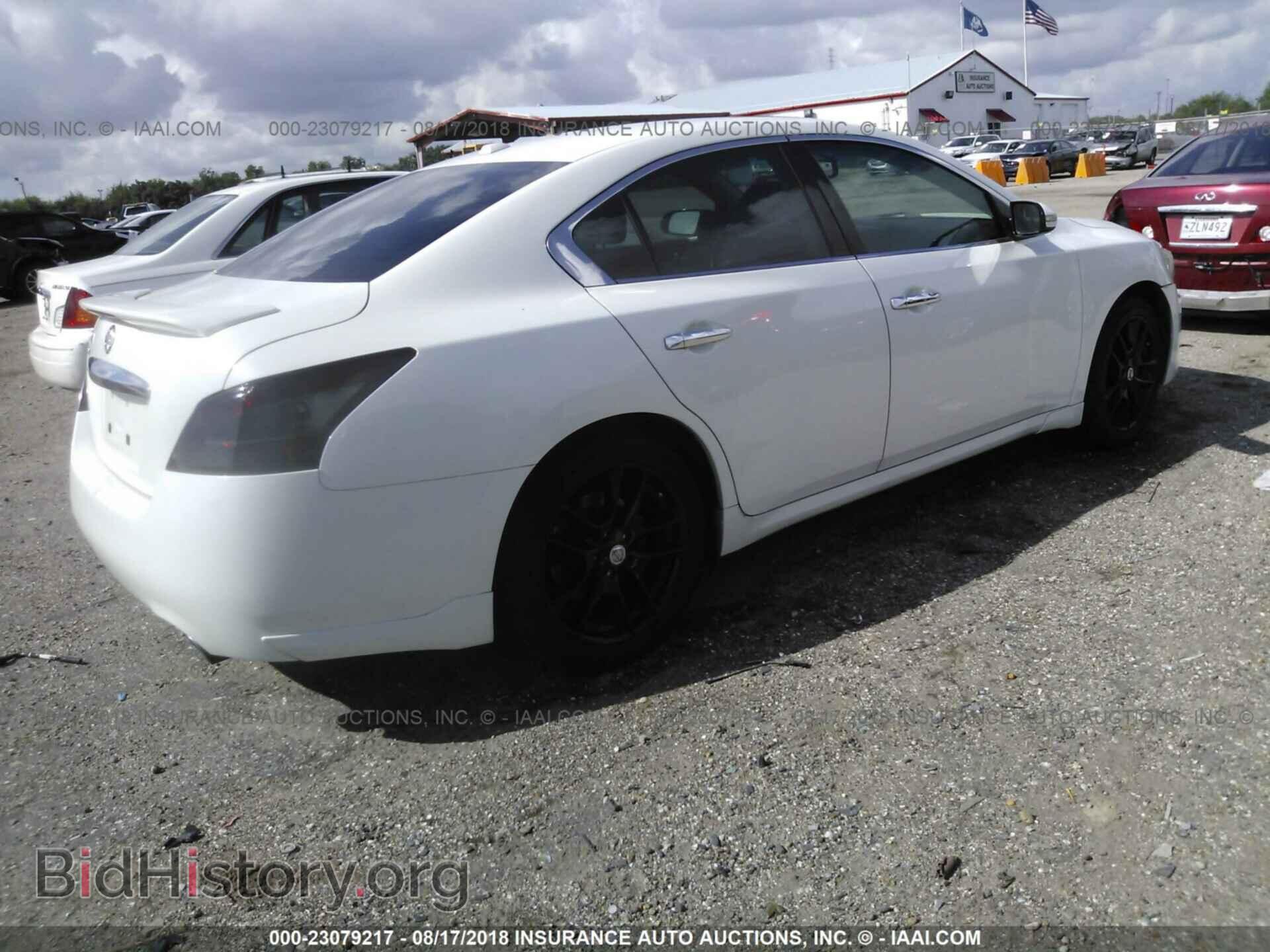 2011 Nissan Maxima - VIN: 1N4AA5AP1BC801229 - Photo 4