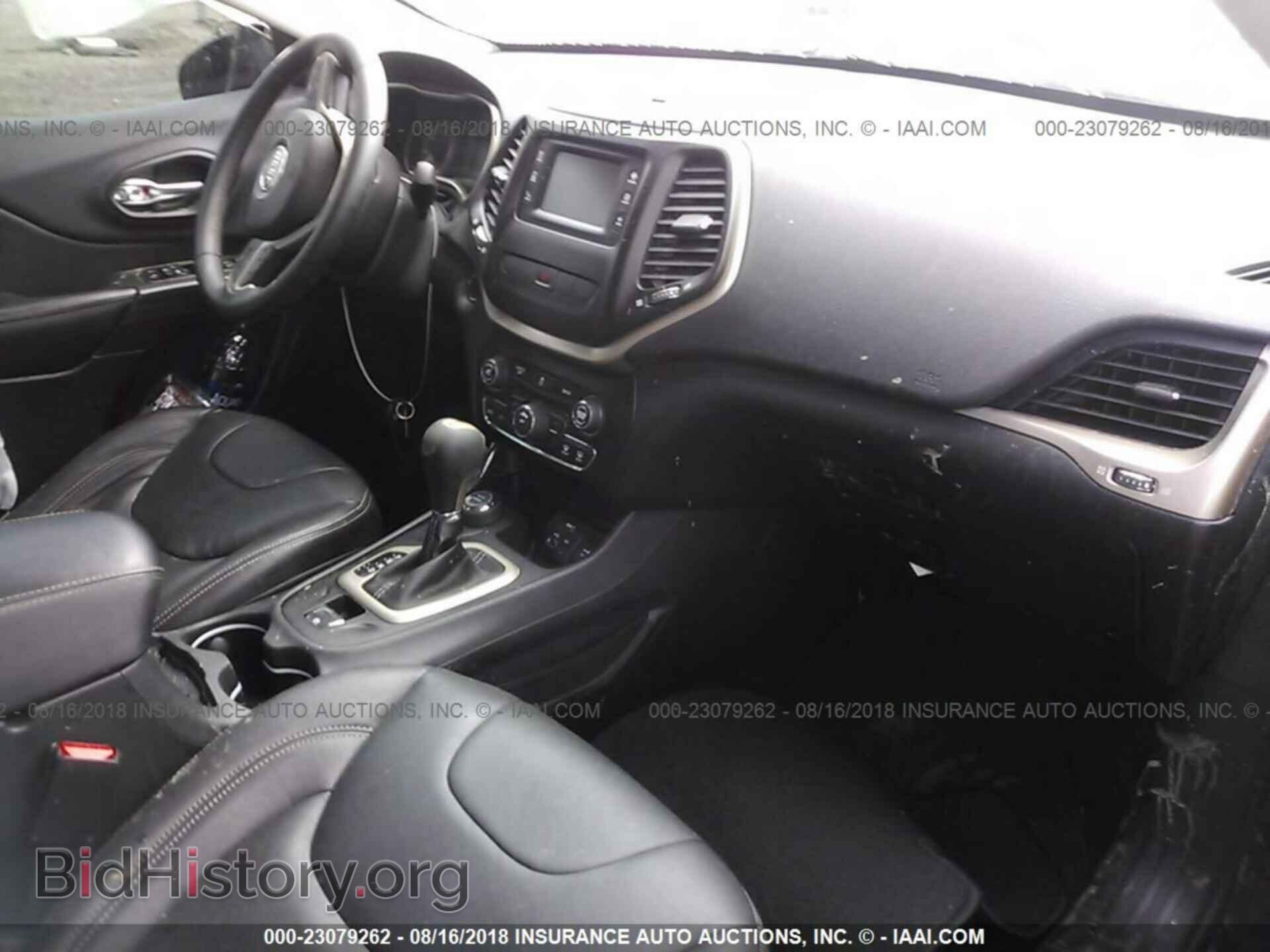 2014 Jeep Cherokee - VIN: 1C4PJMCS4EW137981 - Фото 5