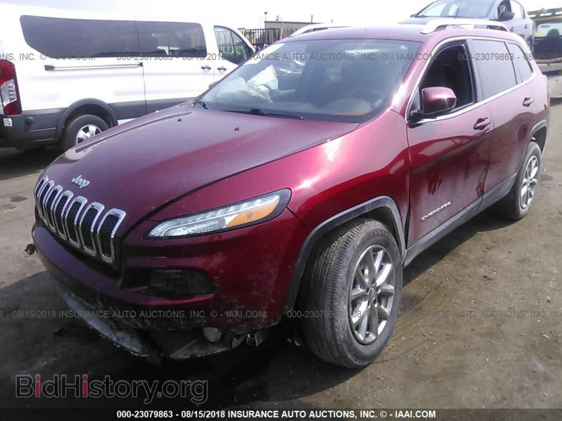 2014 Jeep Cherokee - VIN: 1C4PJMCSXEW245926 - Photo 2