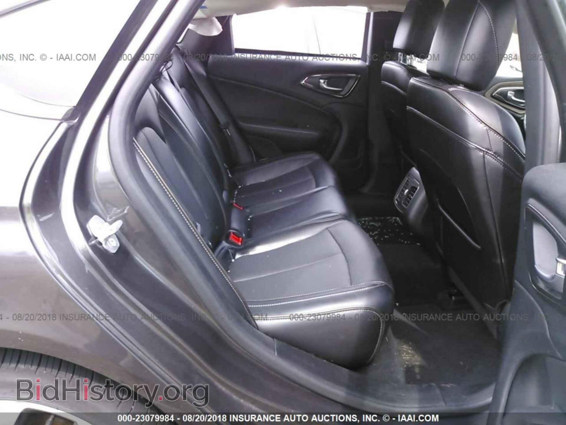 2015 Chrysler 200 - VIN: 1C3CCCCG1FN586206 - Photo 8