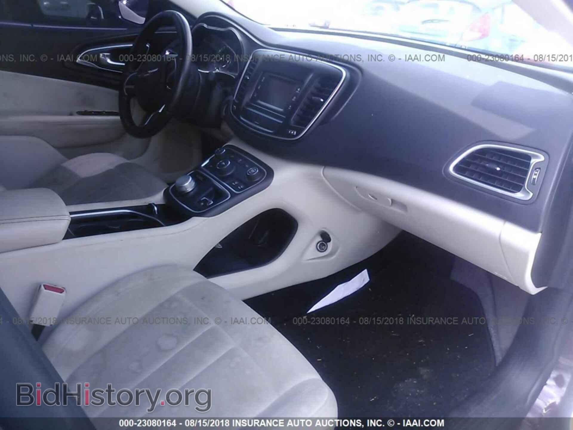 2015 Chrysler 200 - VIN: 1C3CCCAB8FN680140 - Фото 5