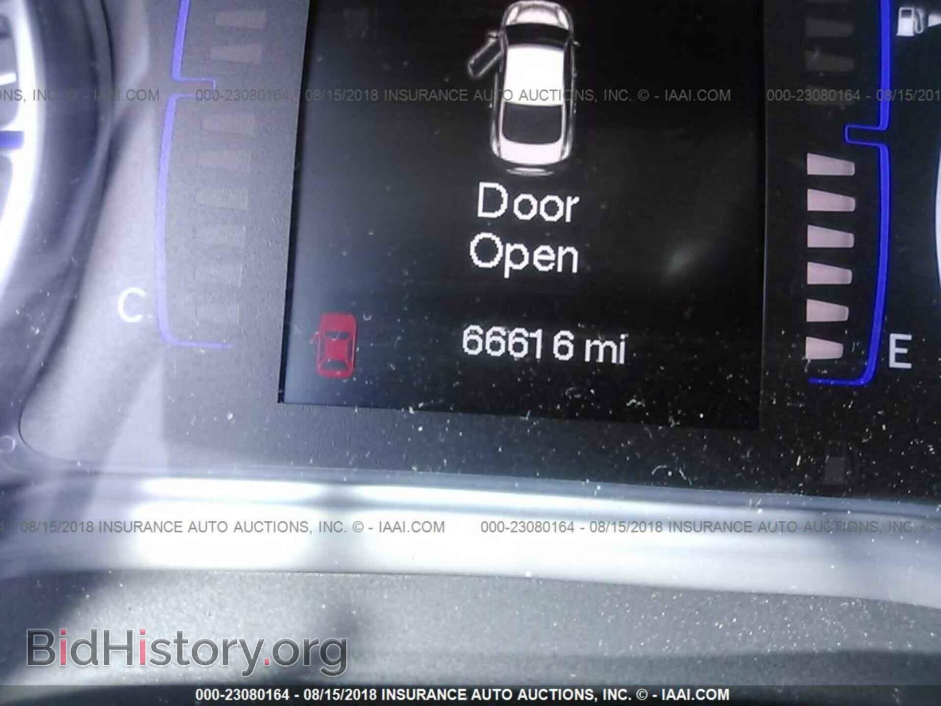 2015 Chrysler 200 - VIN: 1C3CCCAB8FN680140 - Фото 7