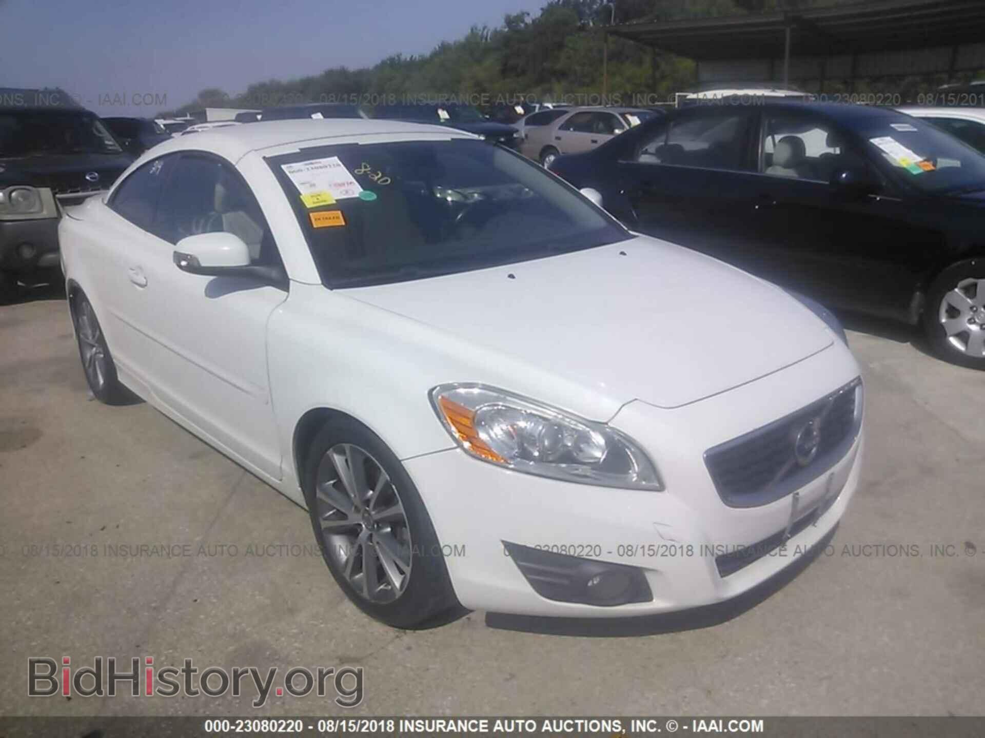 Photo YV1672MC7BJ108564 - Volvo C70 2011