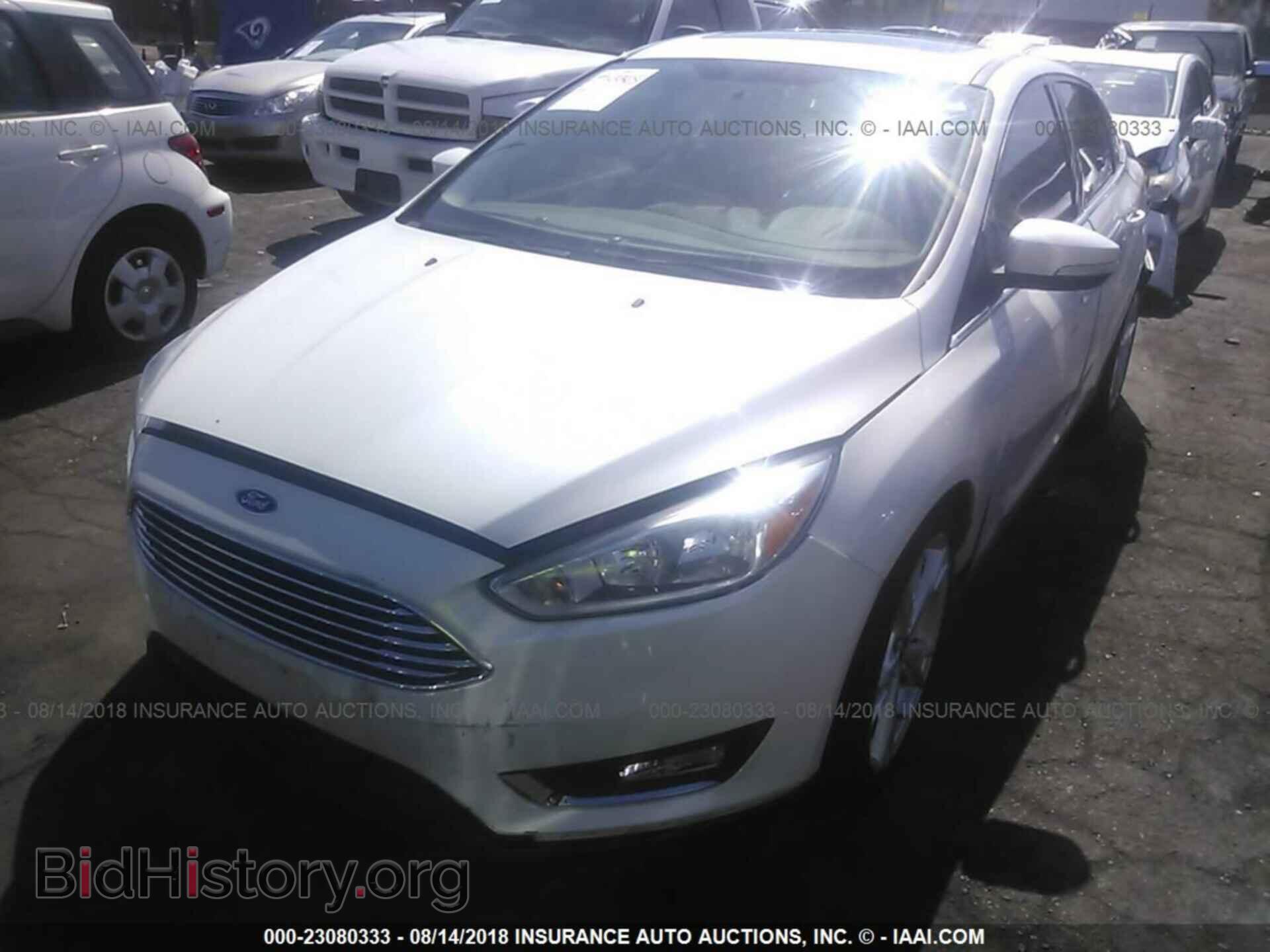 2015 Ford Focus - VIN: 1FADP3J27FL348826 - Фото 2