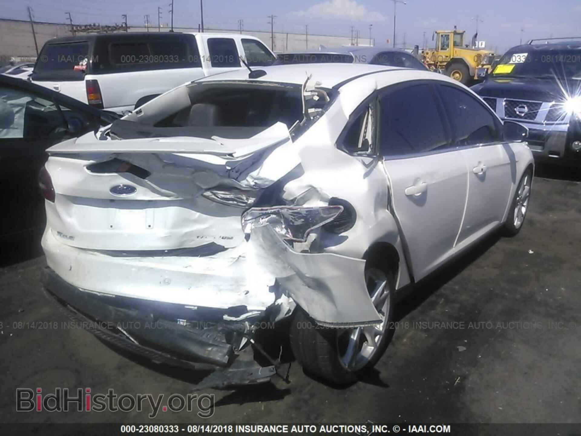 2015 Ford Focus - VIN: 1FADP3J27FL348826 - Фото 4