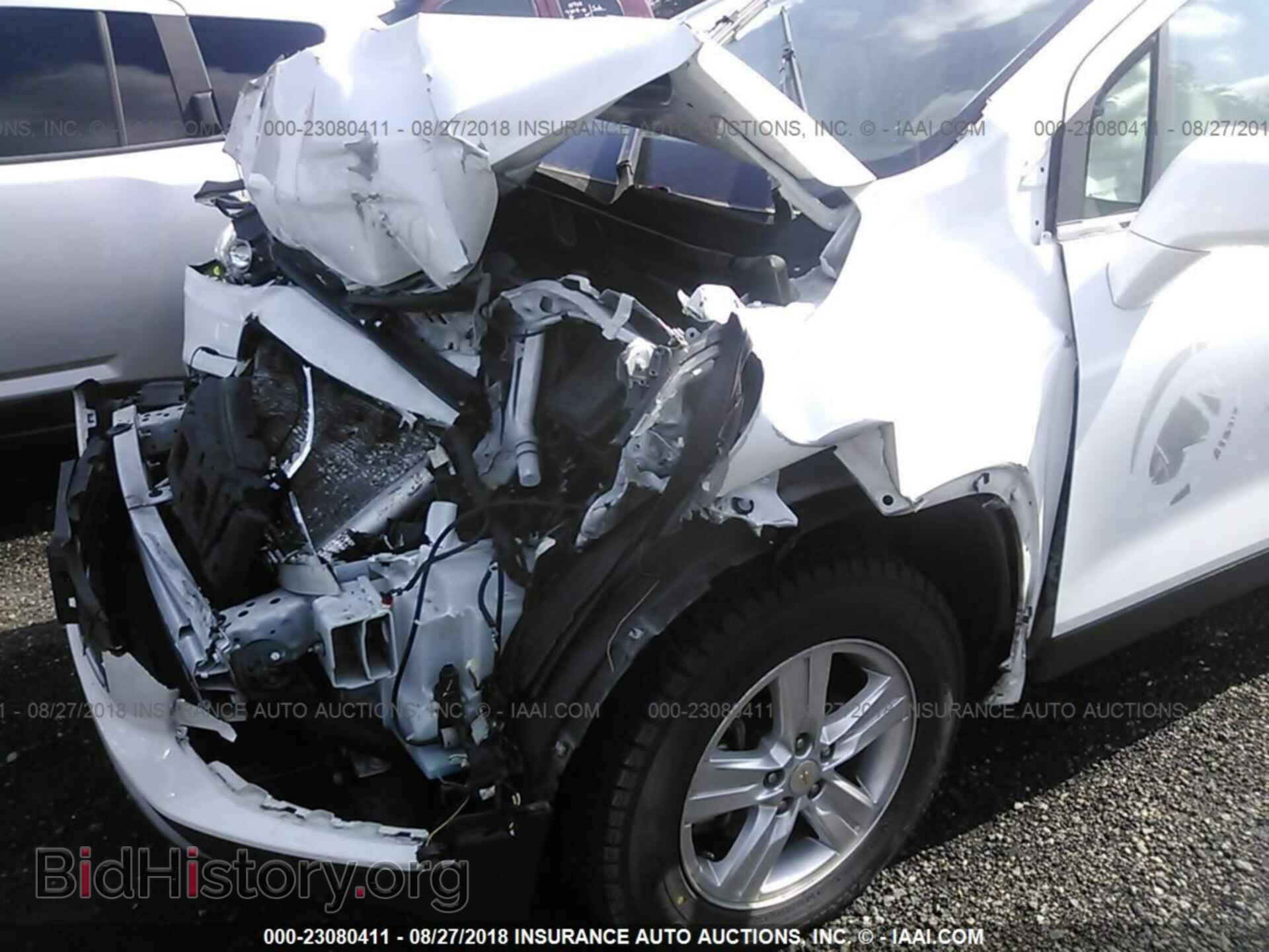 2017 Chevrolet Trax - VIN: 3GNCJPSB3HL275479 - Фото 6