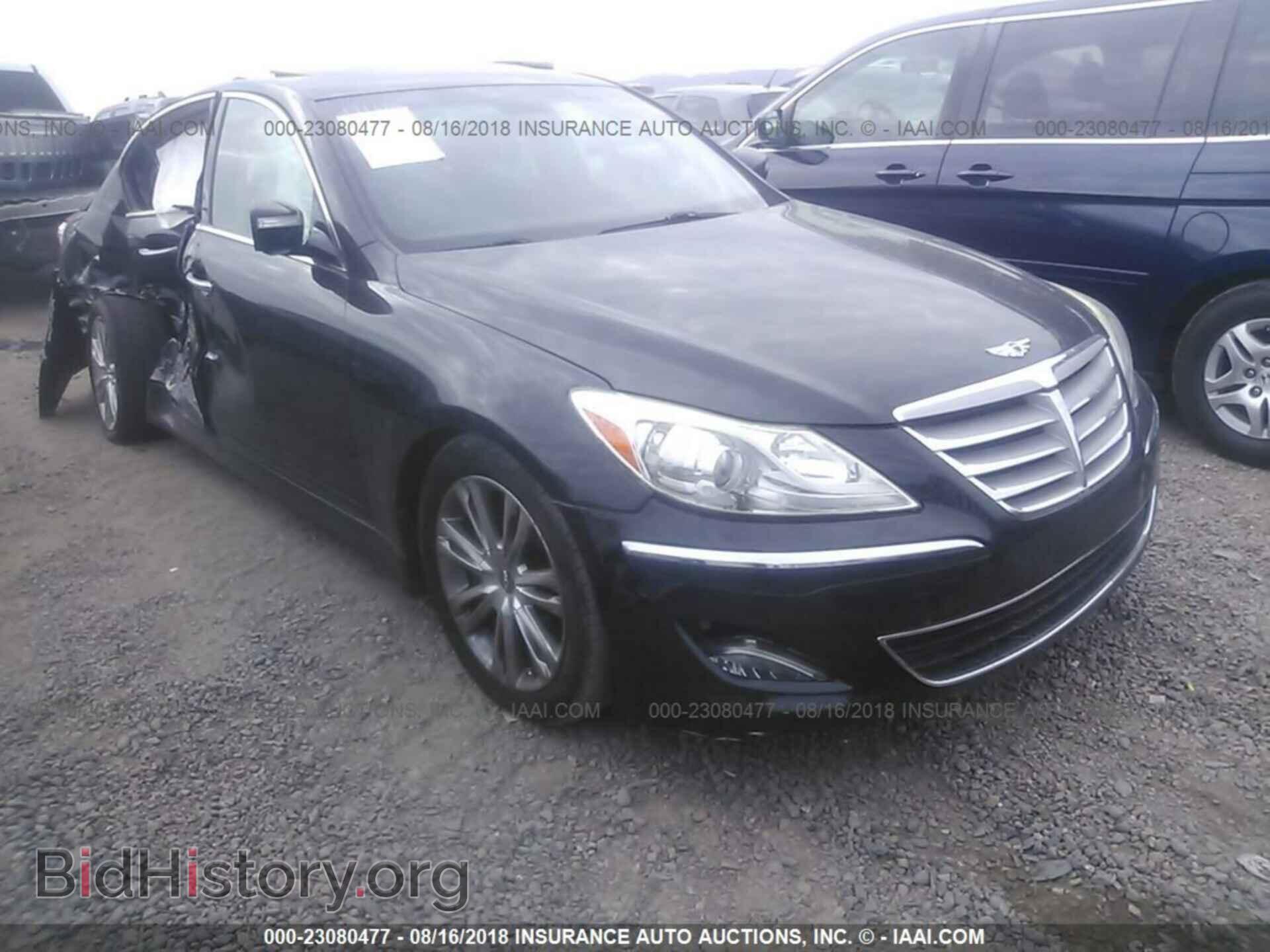 Photo KMHGC4DD6CU199476 - Hyundai Genesis 2012
