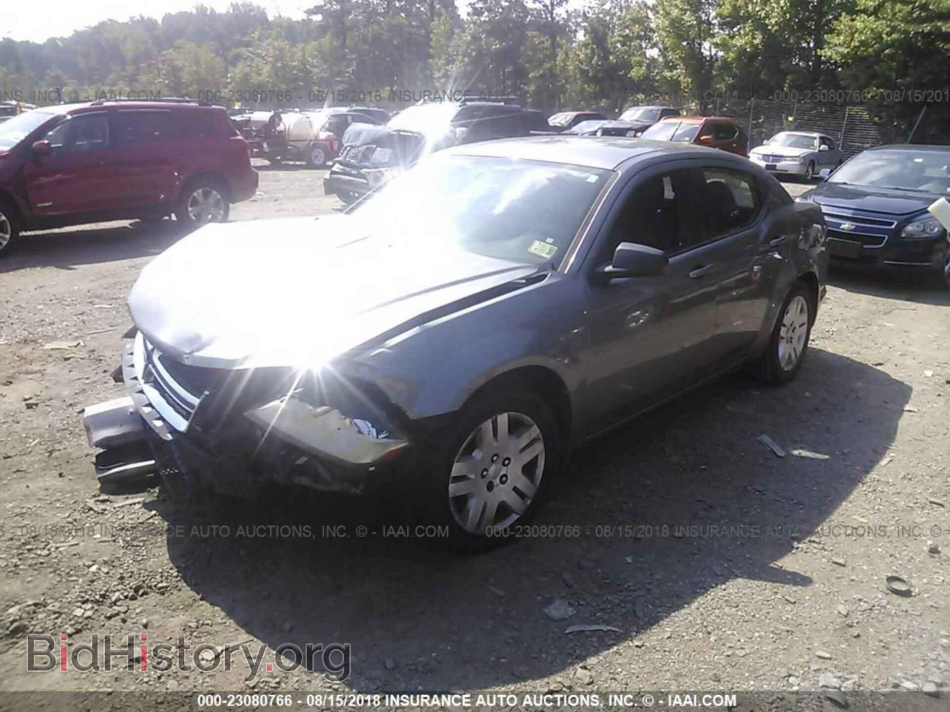 2011 Dodge Avenger - VIN: 1B3BD4FB2BN606081 - Photo 2