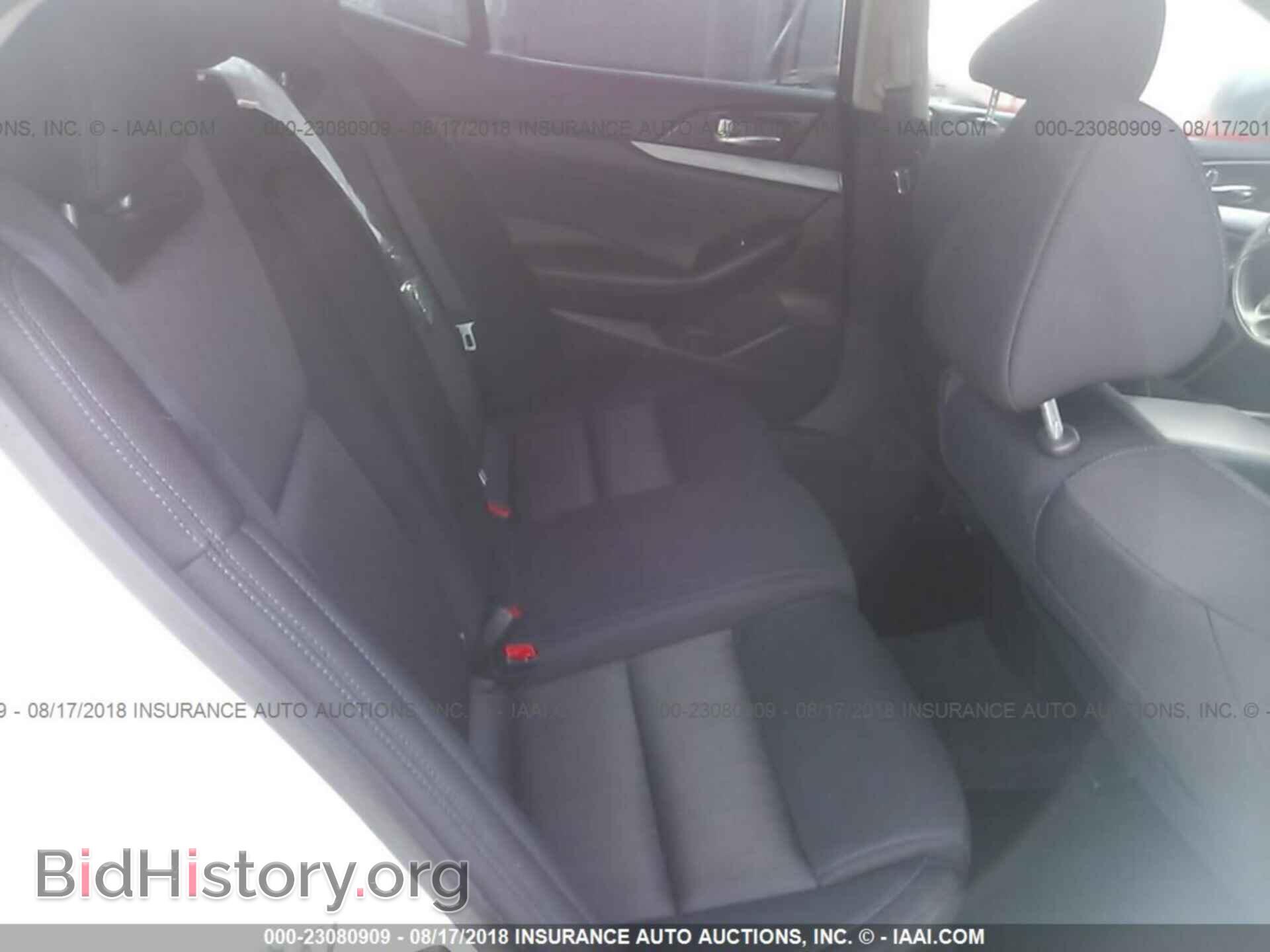 2017 Nissan Maxima - VIN: 1N4AA6AP1HC365450 - Фото 8
