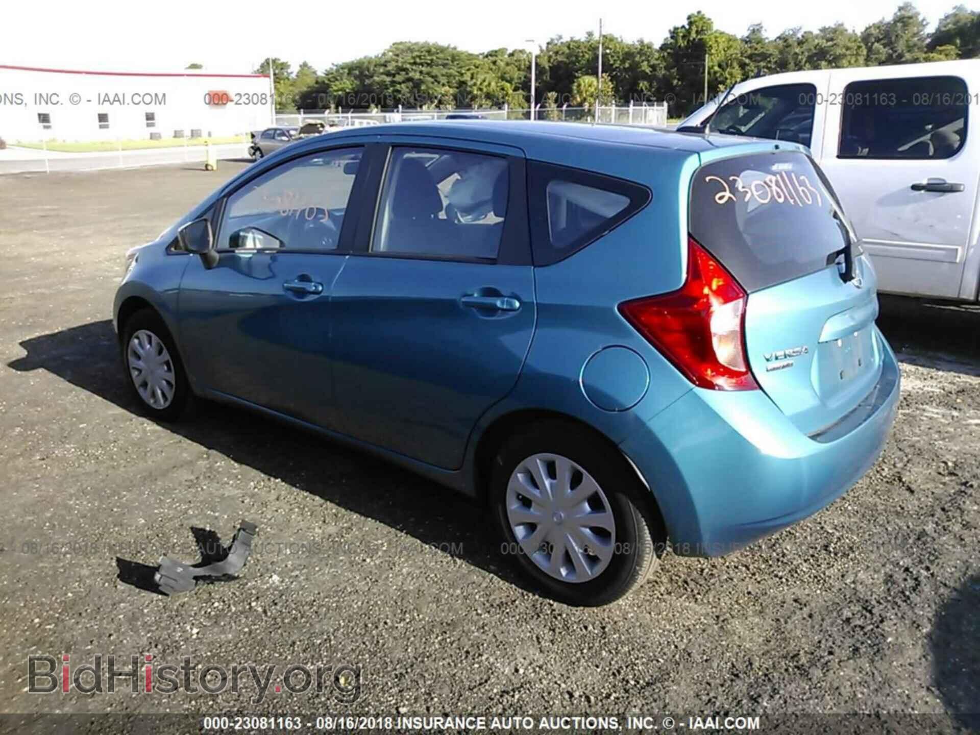 2016 Nissan Versa note - VIN: 3N1CE2CP2GL396533 - Фото 3