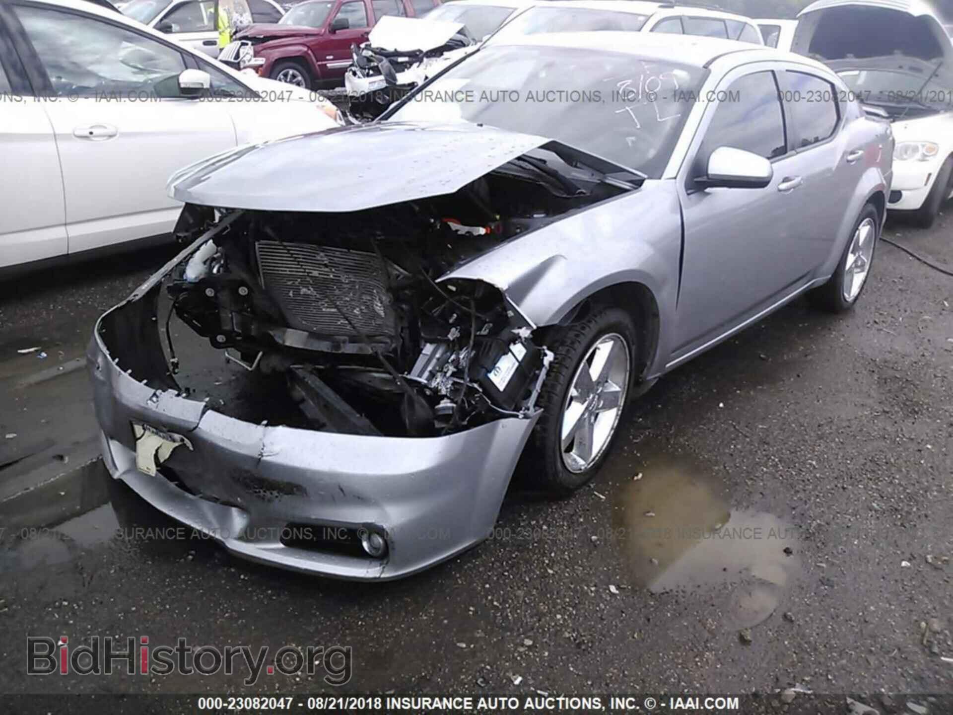 2013 Dodge Avenger - VIN: 1C3CDZCB2DN556973 - Фото 2