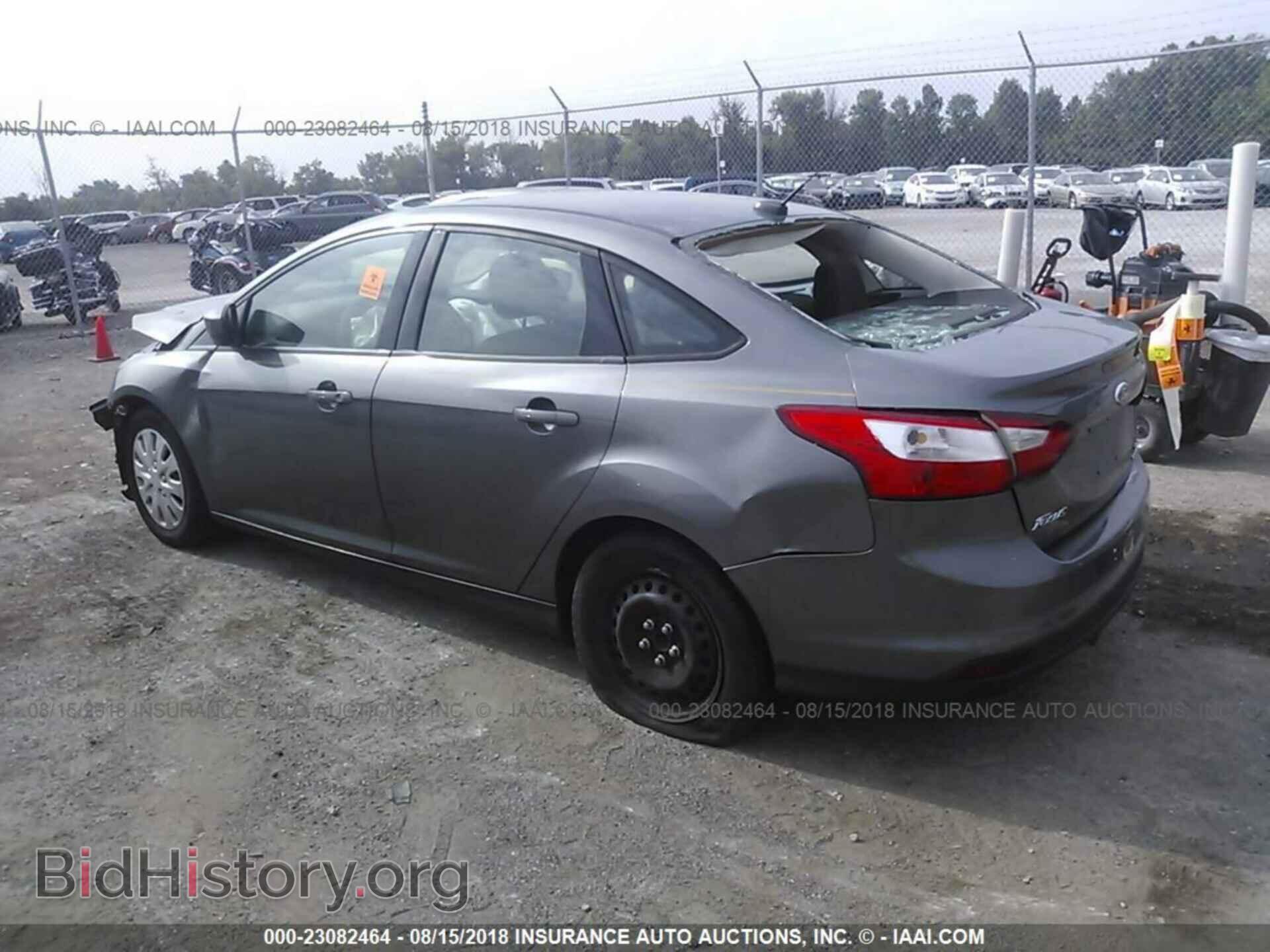 2012 Ford Focus - VIN: 1FAHP3F26CL404860 - Фото 3