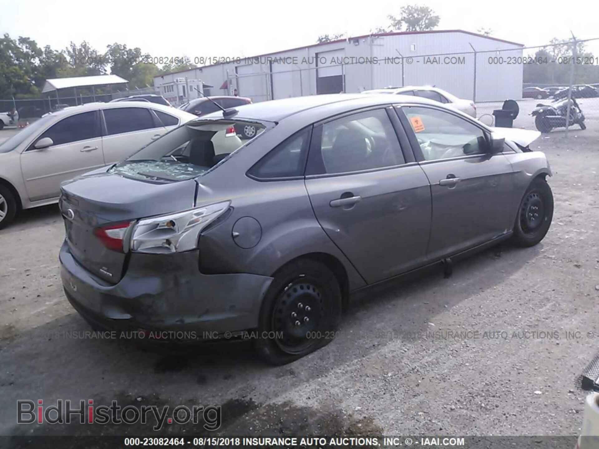 2012 Ford Focus - VIN: 1FAHP3F26CL404860 - Фото 4