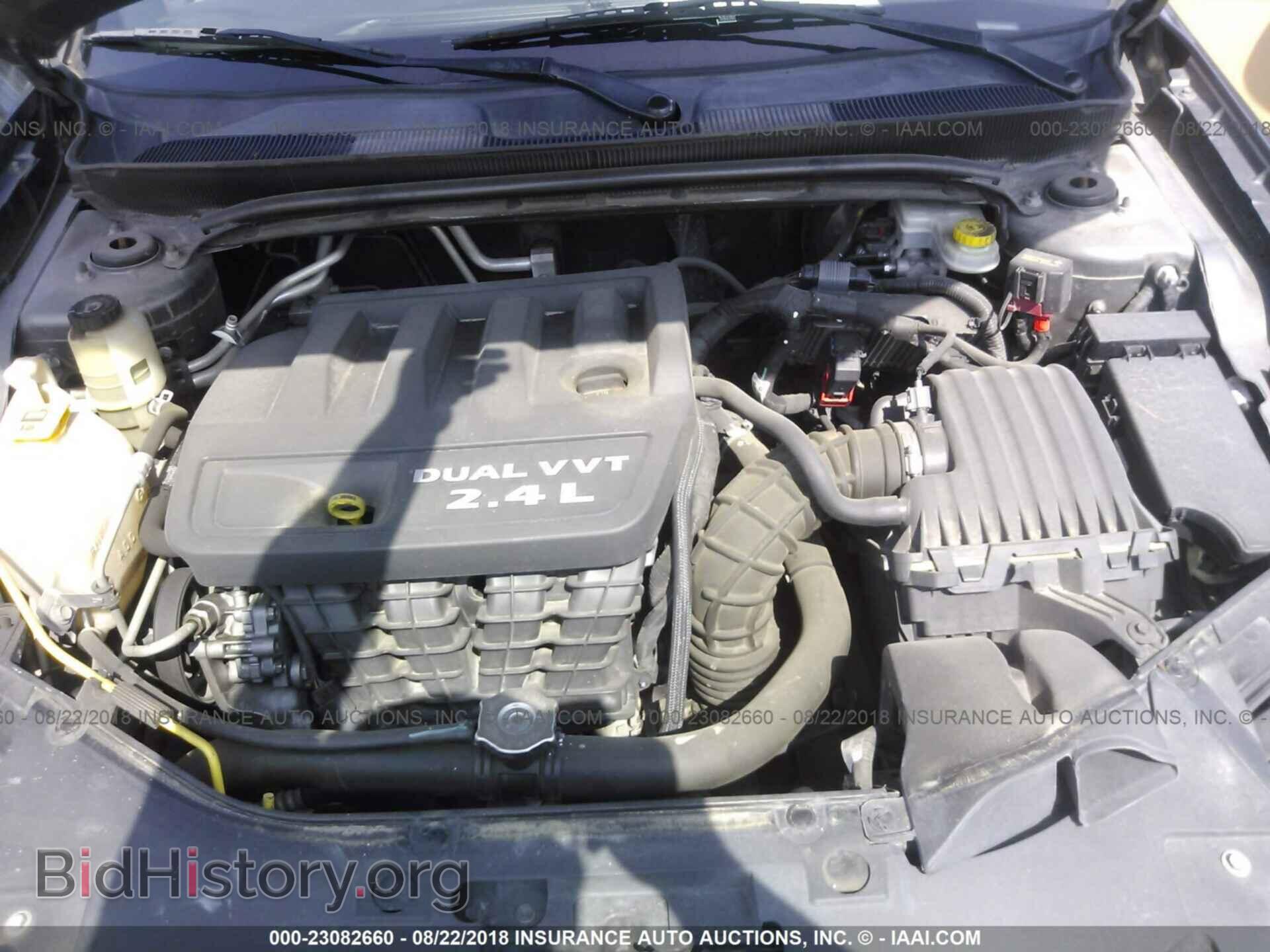 2012 Chrysler 200 - VIN: 1C3CCBBB2CN164702 - Photo 10