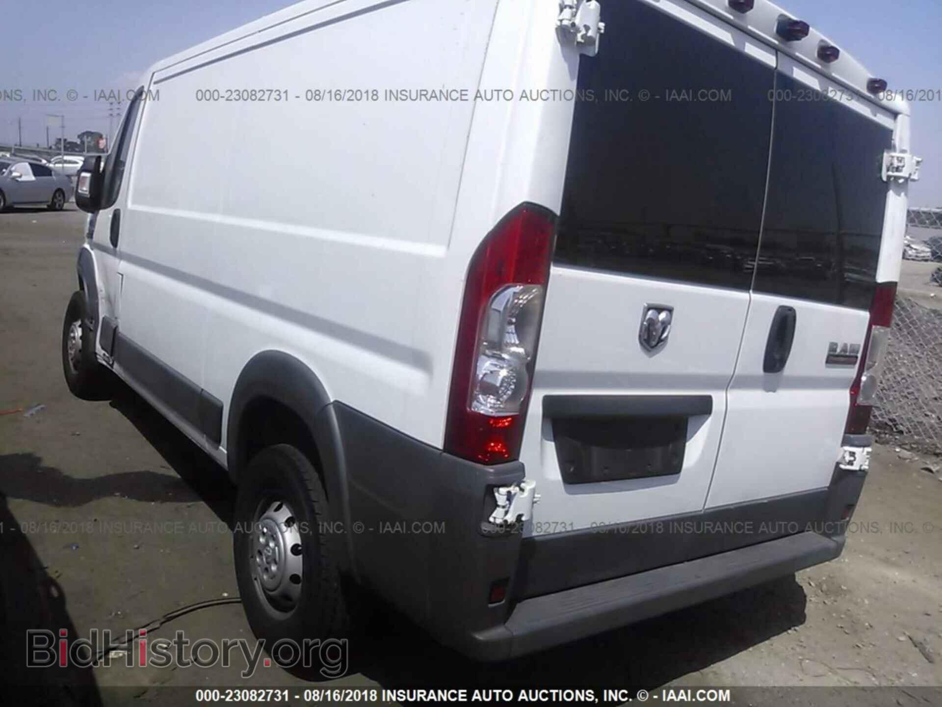 2015 Ram Promaster 1500 - VIN: 3C6TRVAGXFE514666 - Фото 3