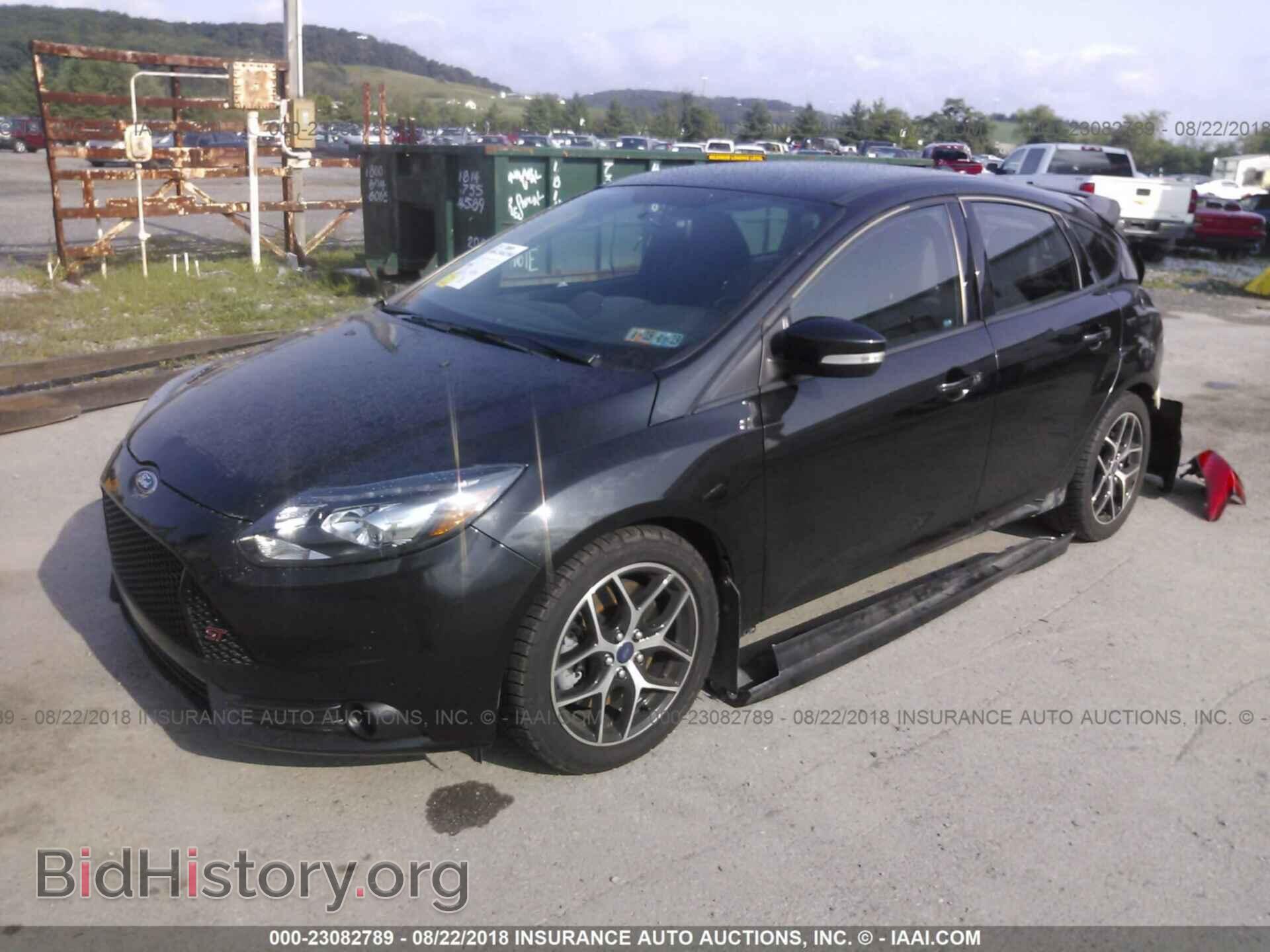 2014 Ford Focus - VIN: 1FADP3L91EL438028 - Фото 2