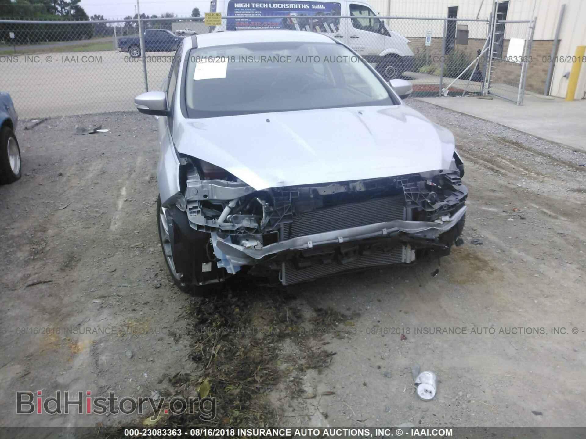 2015 Ford Focus - VIN: 1FADP3F27FL257029 - Photo 6