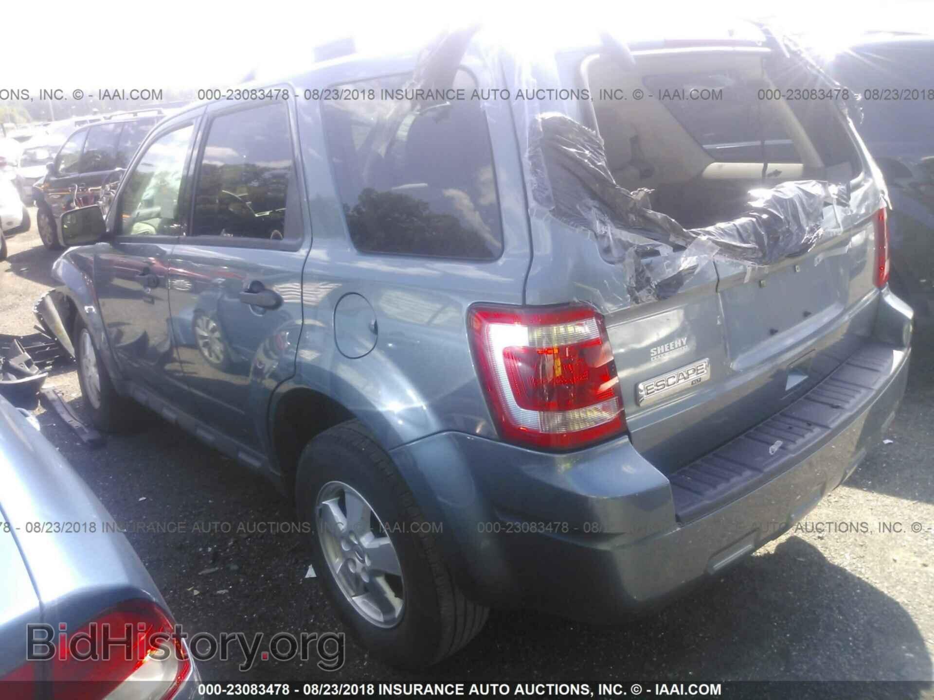 2012 Ford Escape - VIN: 1FMCU0D75CKA72017 - Photo 3