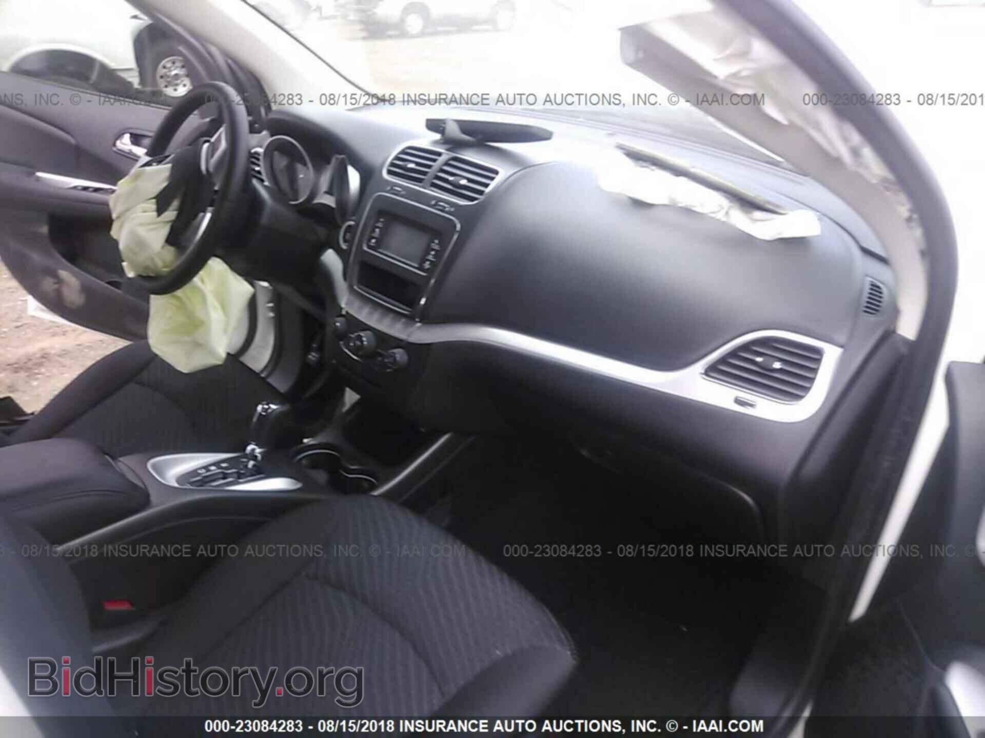2018 DODGE JOURNEY - VIN: 3C4PDCBB9JT370791 - Фото 5
