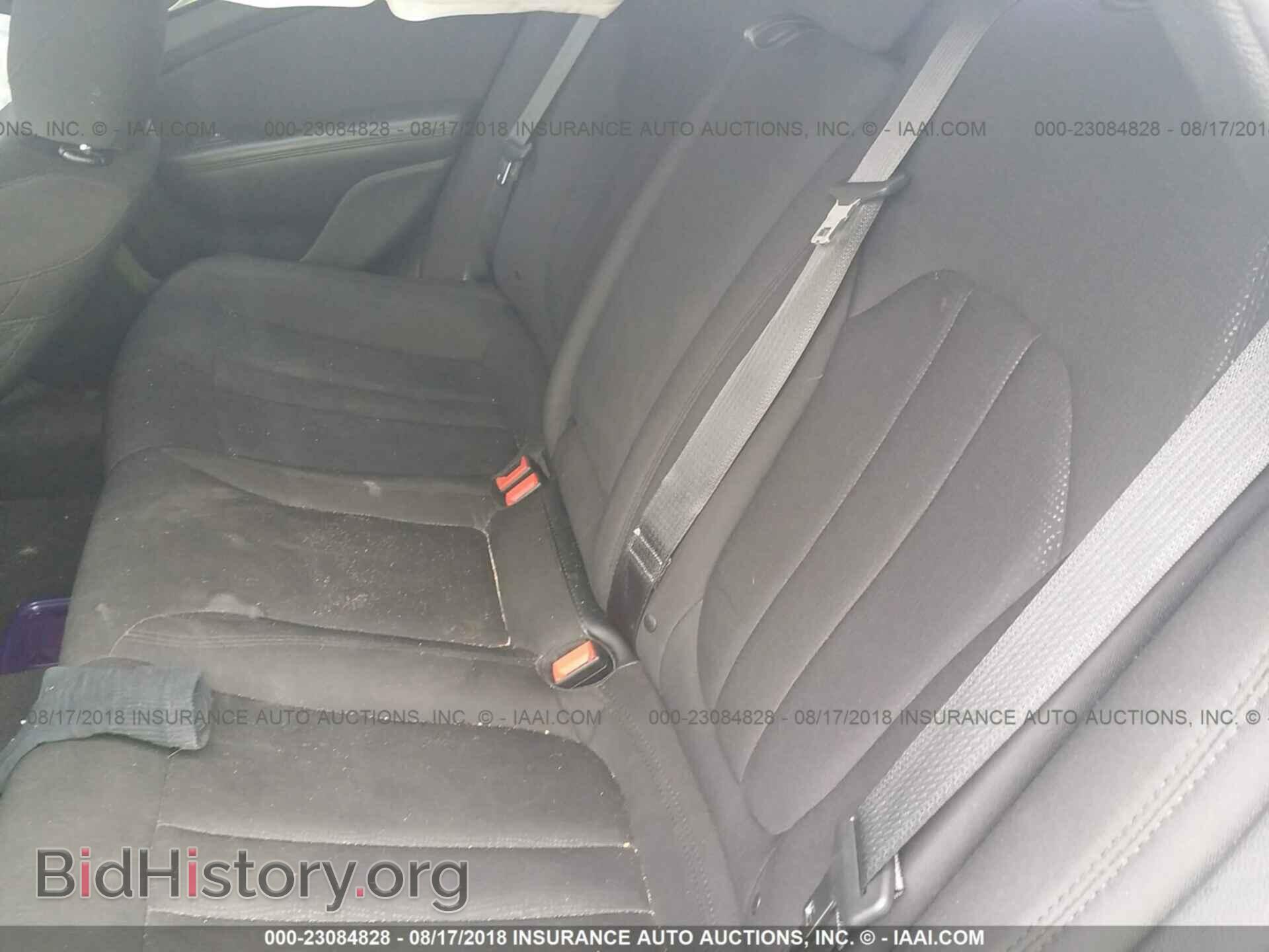 2015 Chrysler 200 - VIN: 1C3CCCAB3FN580169 - Photo 8