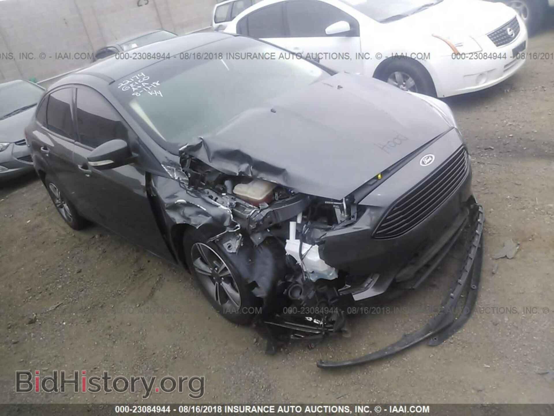 Photo 1FADP3FE0HL296140 - Ford Focus 2017