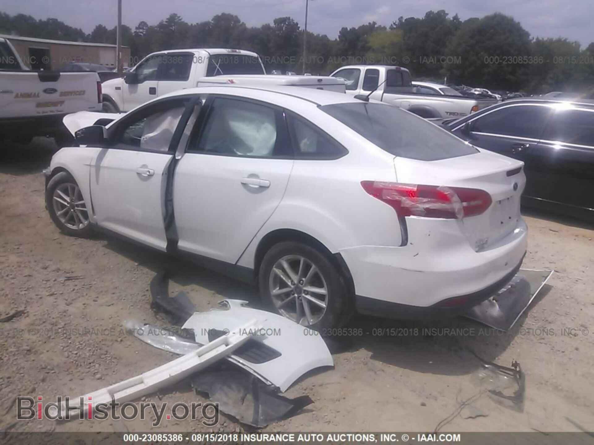 2016 FORD FOCUS - VIN: 1FADP3F23GL297724 - Фото 3