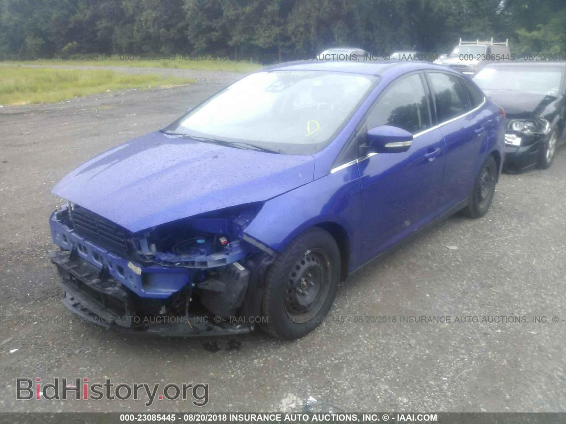 2015 Ford Focus - VIN: 1FADP3J29FL312071 - Photo 2