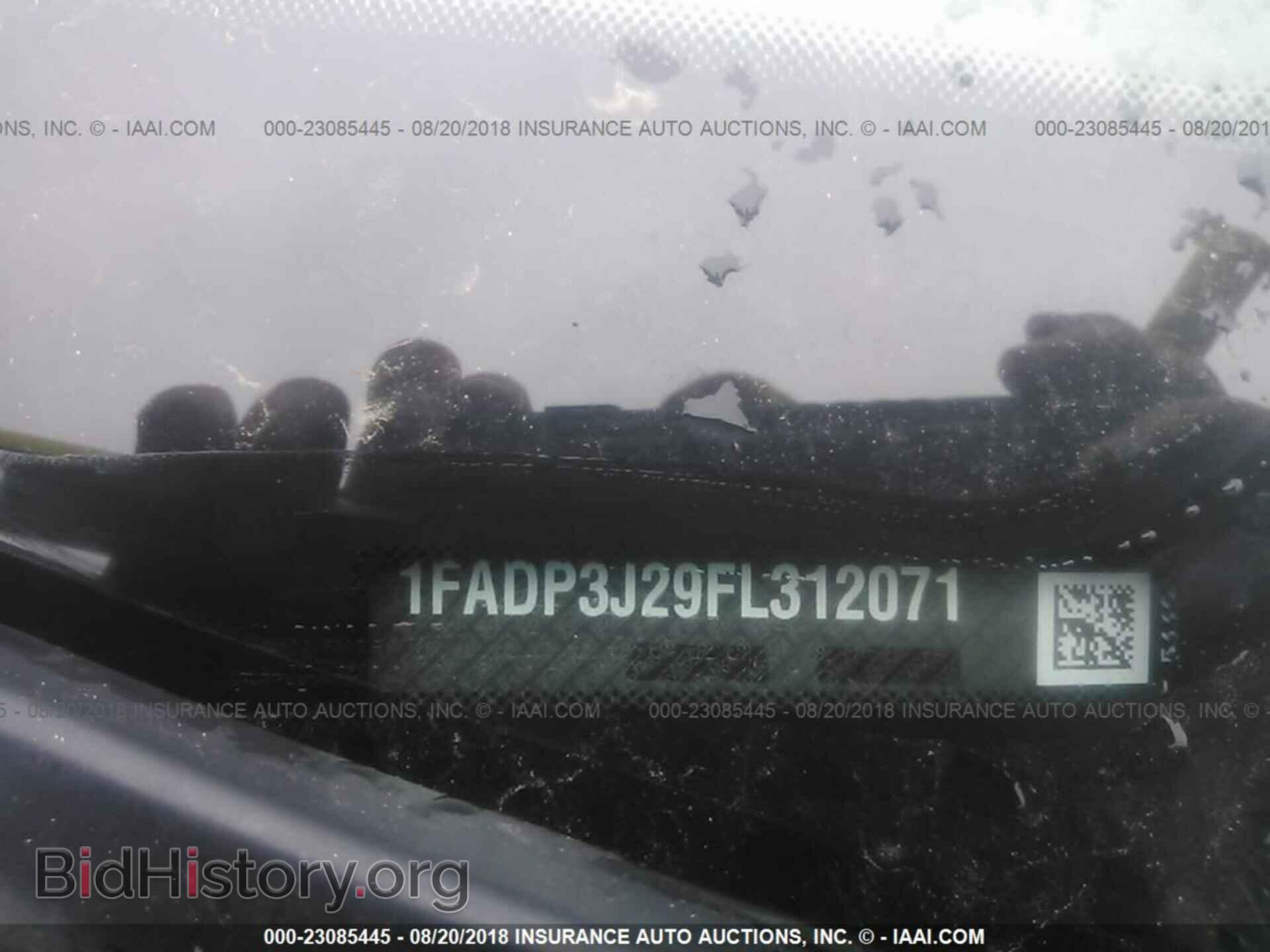 2015 Ford Focus - VIN: 1FADP3J29FL312071 - Photo 9