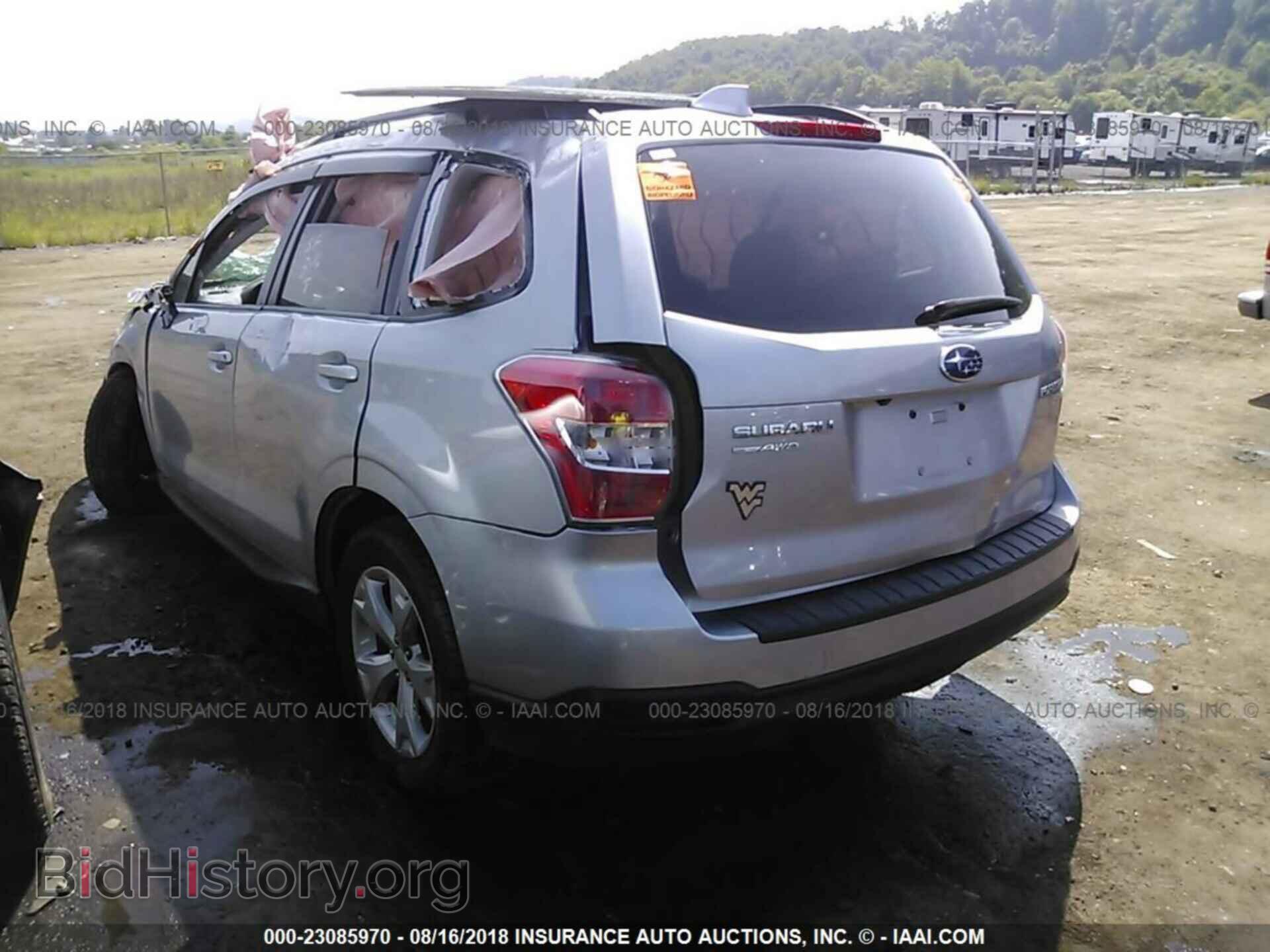 2016 Subaru Forester - VIN: JF2SJADC8GH484691 - Фото 3