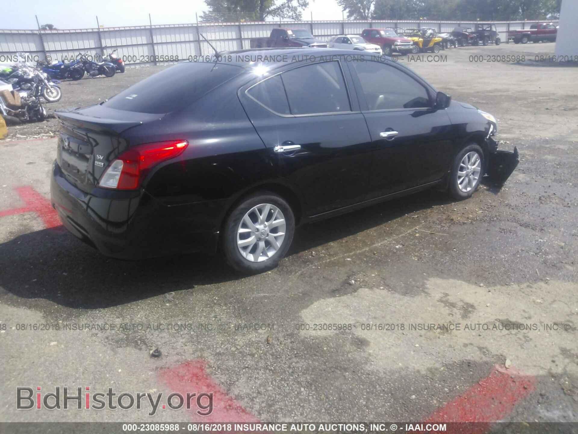 2017 Nissan Versa - VIN: 3N1CN7APXHL884906 - Фото 4