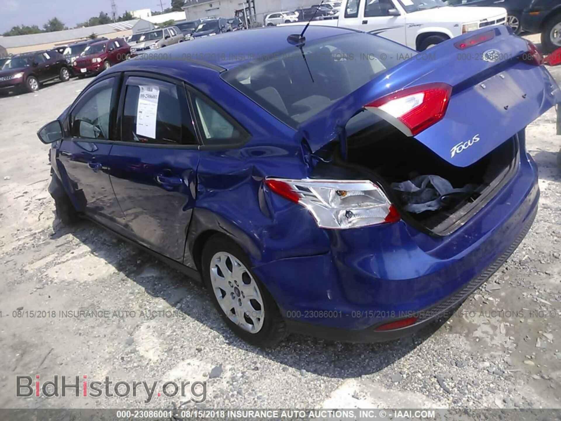 2012 Ford Focus - VIN: 1FAHP3F23CL426721 - Фото 3