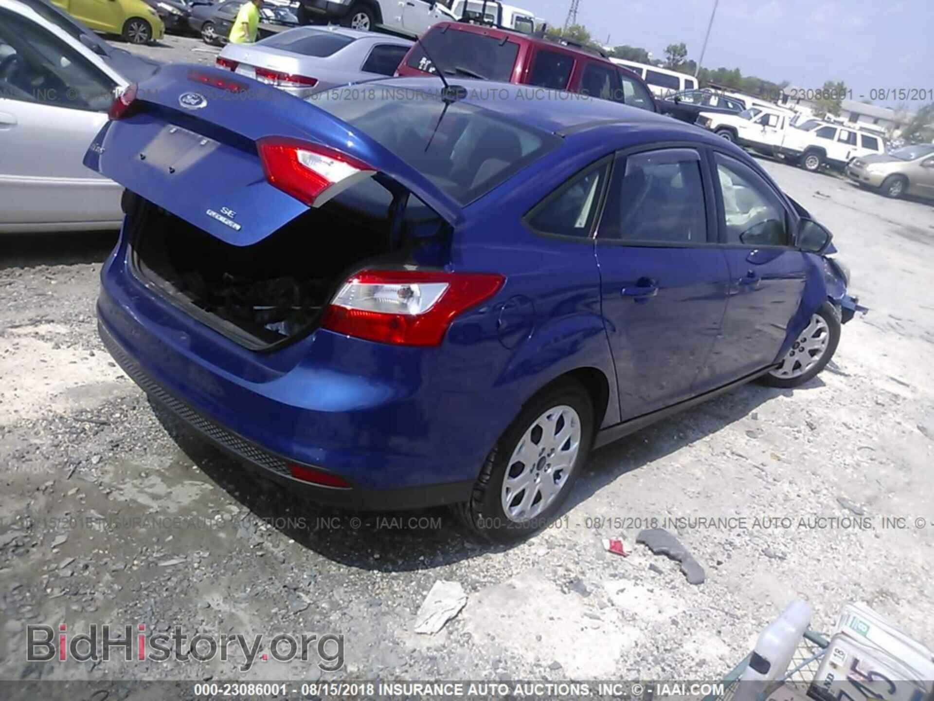 2012 Ford Focus - VIN: 1FAHP3F23CL426721 - Фото 4