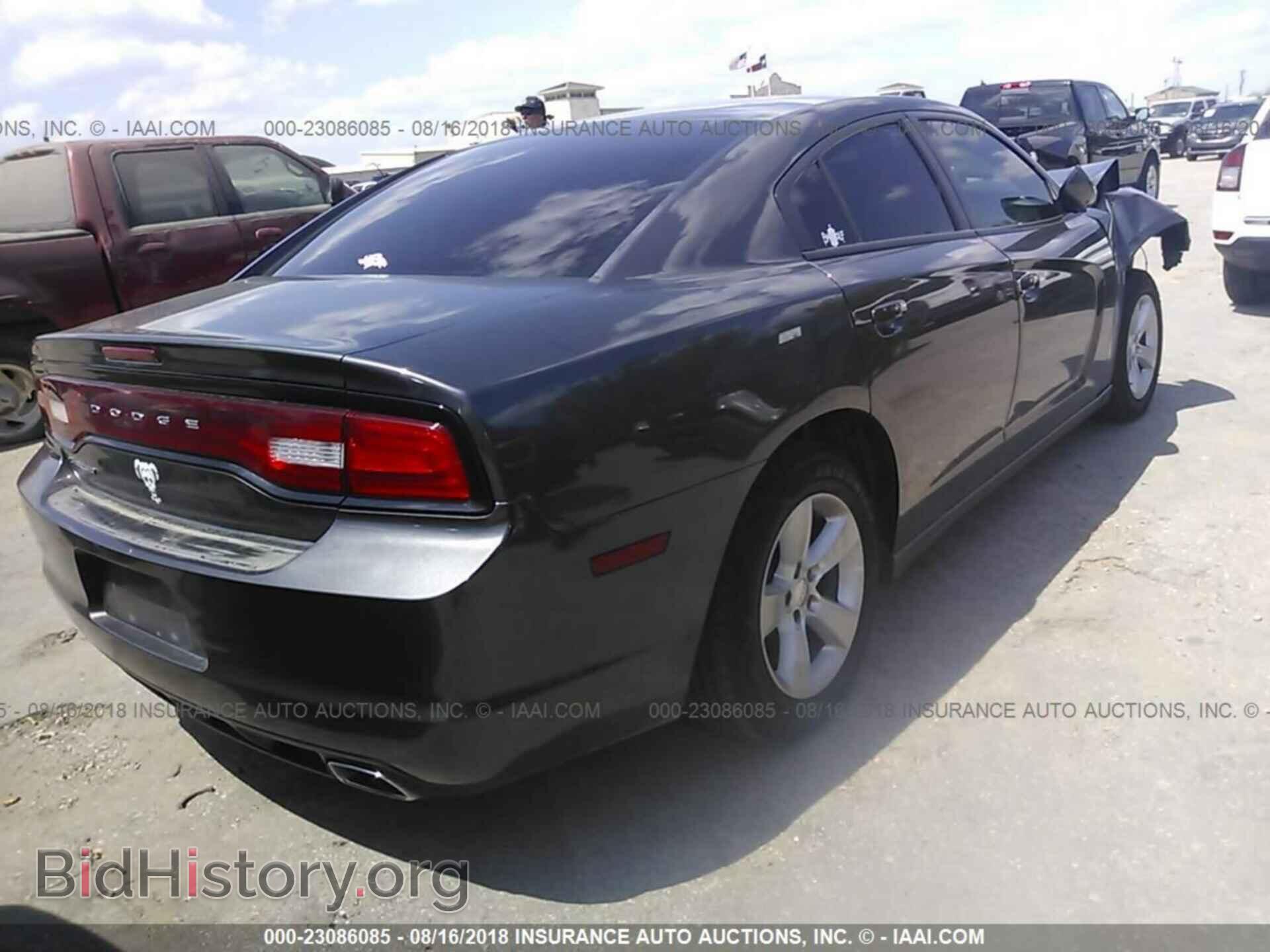 2013 Dodge Charger - VIN: 2C3CDXBG3DH705479 - Photo 4