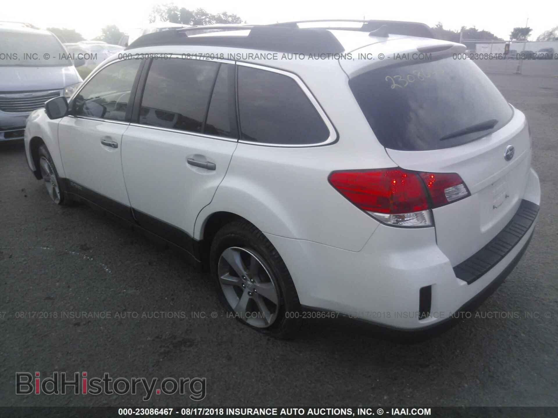 2013 Subaru Outback - VIN: 4S4BRCSC7D3245580 - Photo 3