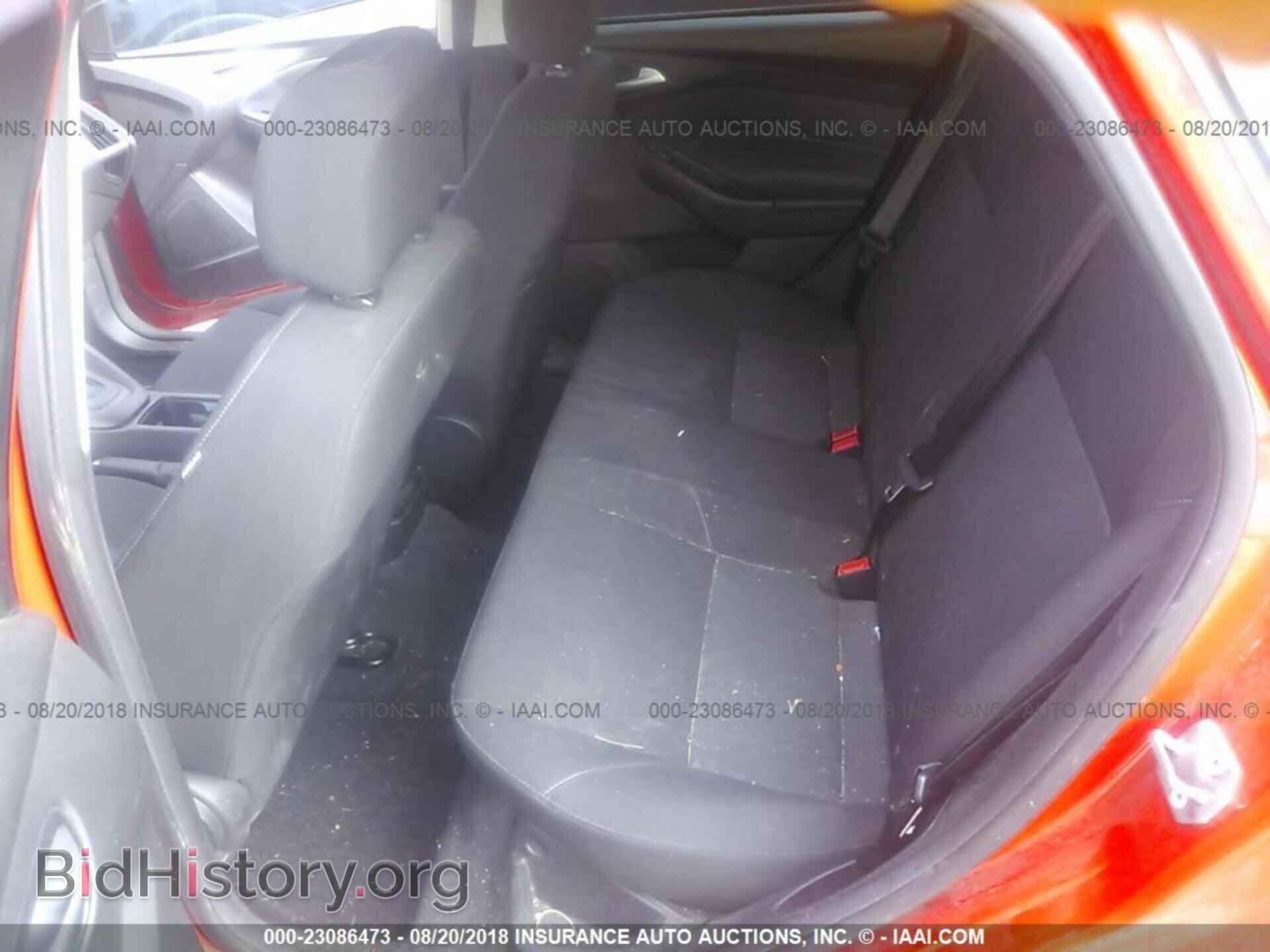 2016 Ford Focus - VIN: 1FADP3F29GL229749 - Photo 8