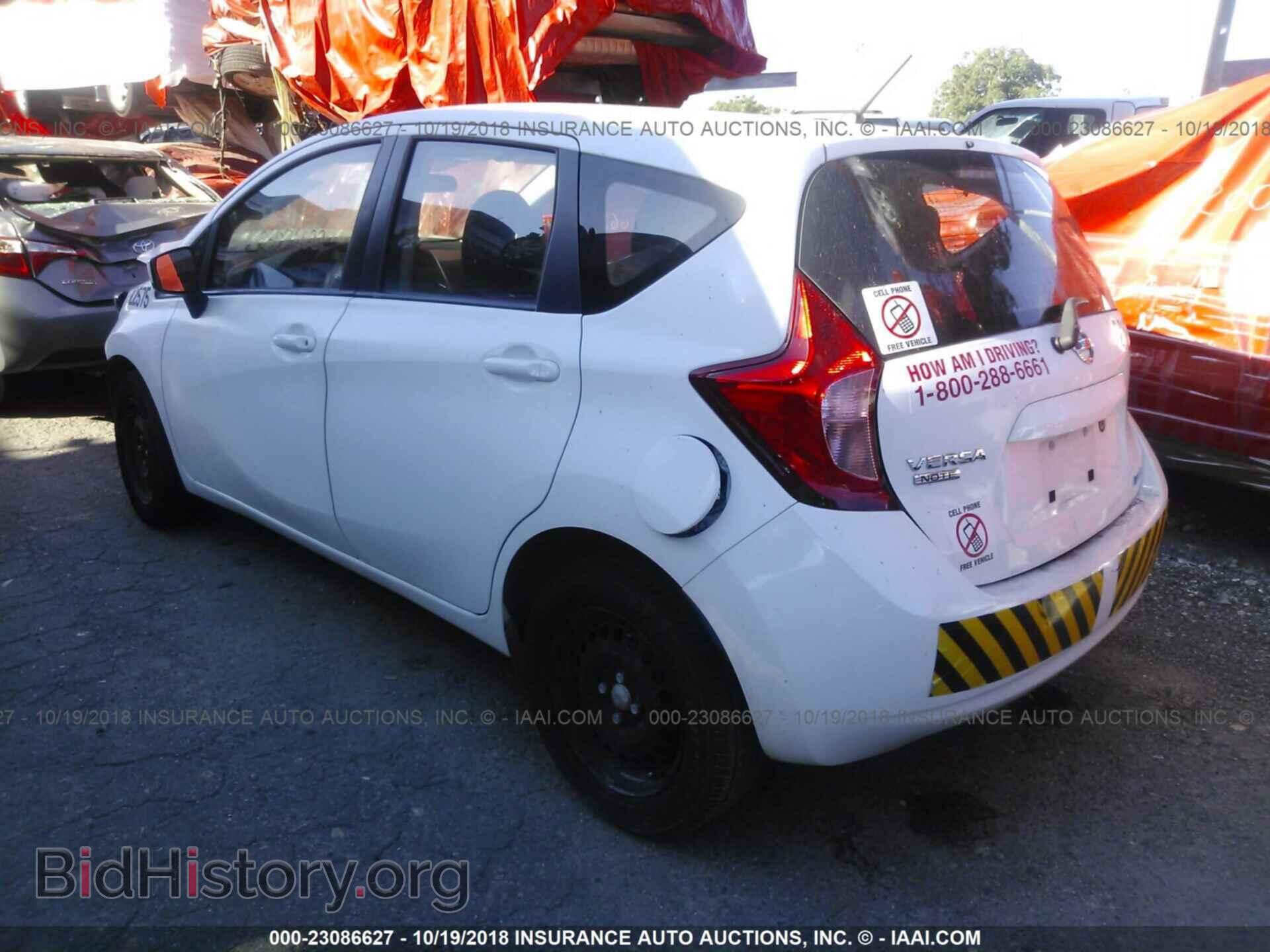 2016 Nissan Versa note - VIN: 3N1CE2CP8GL353671 - Фото 3