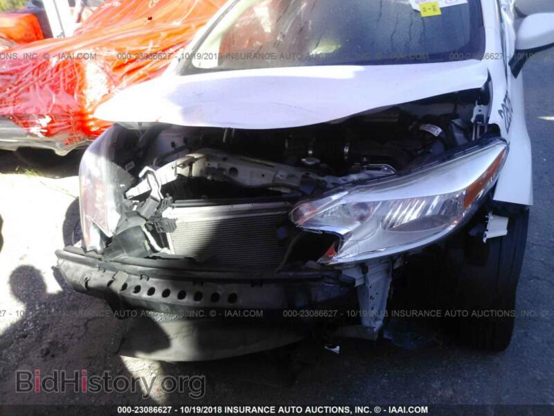 2016 Nissan VERSA NOTE (VIN 3N1CE2CP8GL353671) — photo 6 of 10