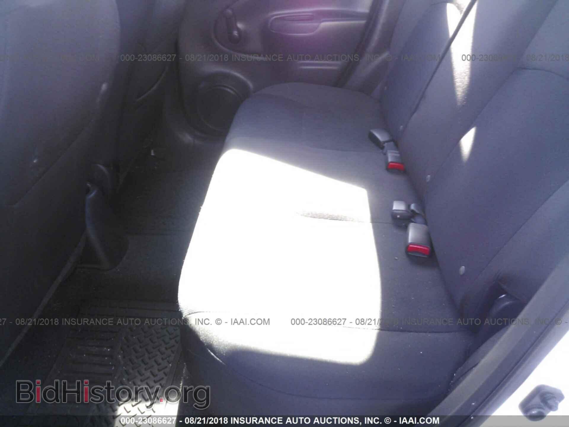 2016 Nissan Versa note - VIN: 3N1CE2CP8GL353671 - Фото 8