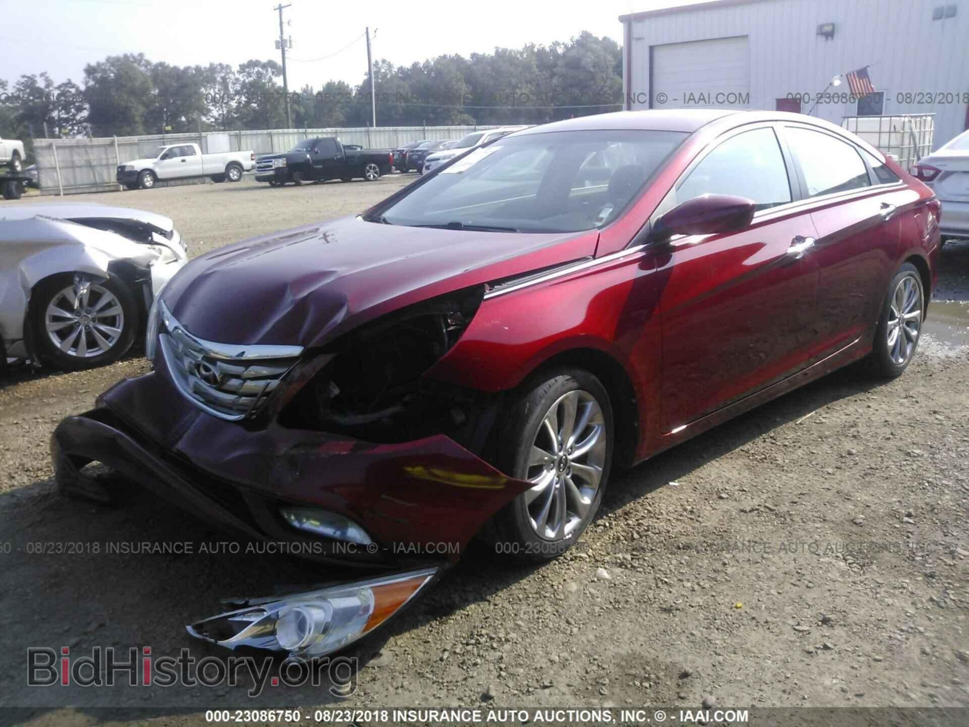 2012 Hyundai Sonata - VIN: 5NPEC4AC2CH435879 - Фото 2