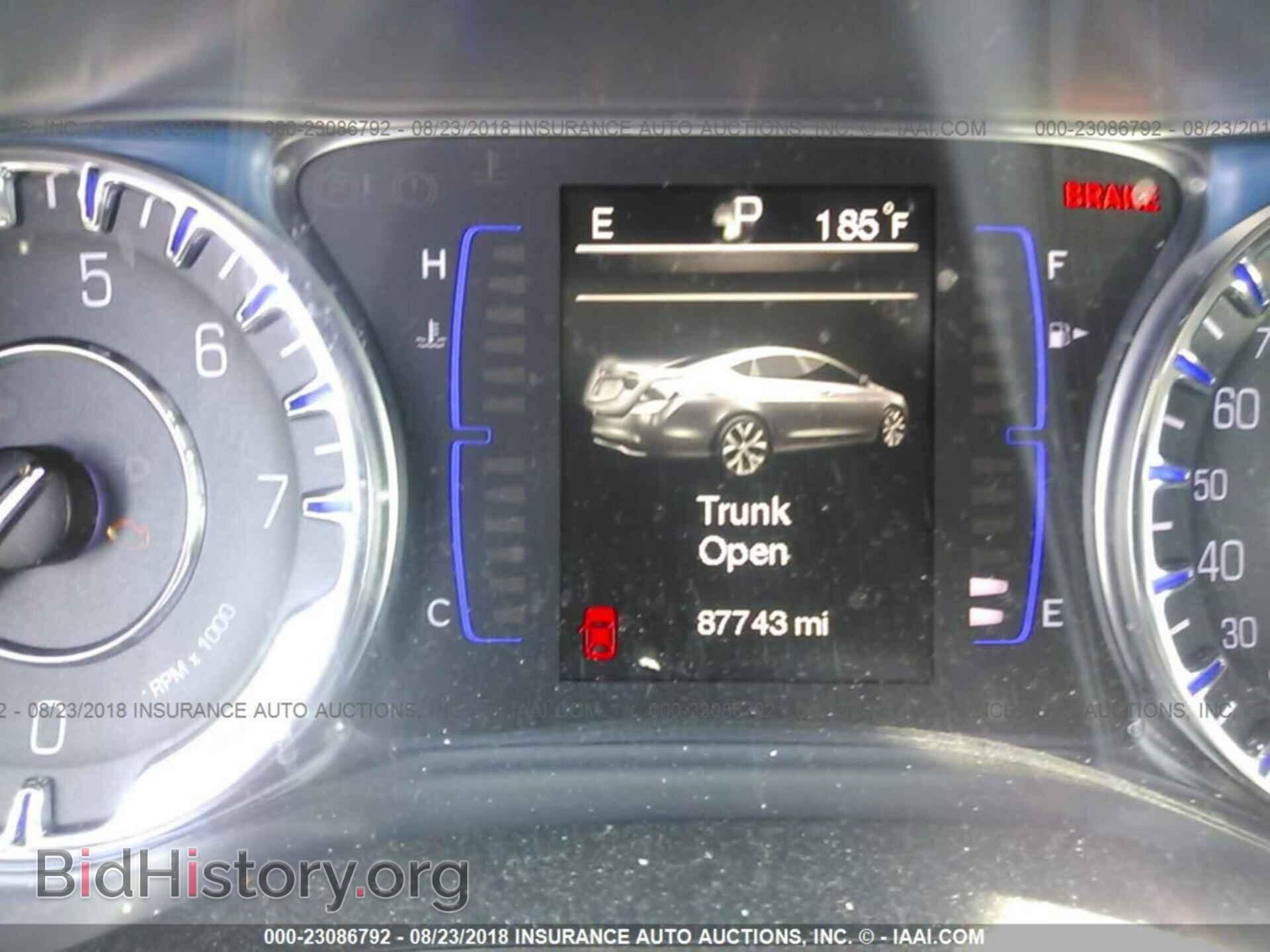 2015 Chrysler 200 - VIN: 1C3CCCAB6FN586984 - Photo 7