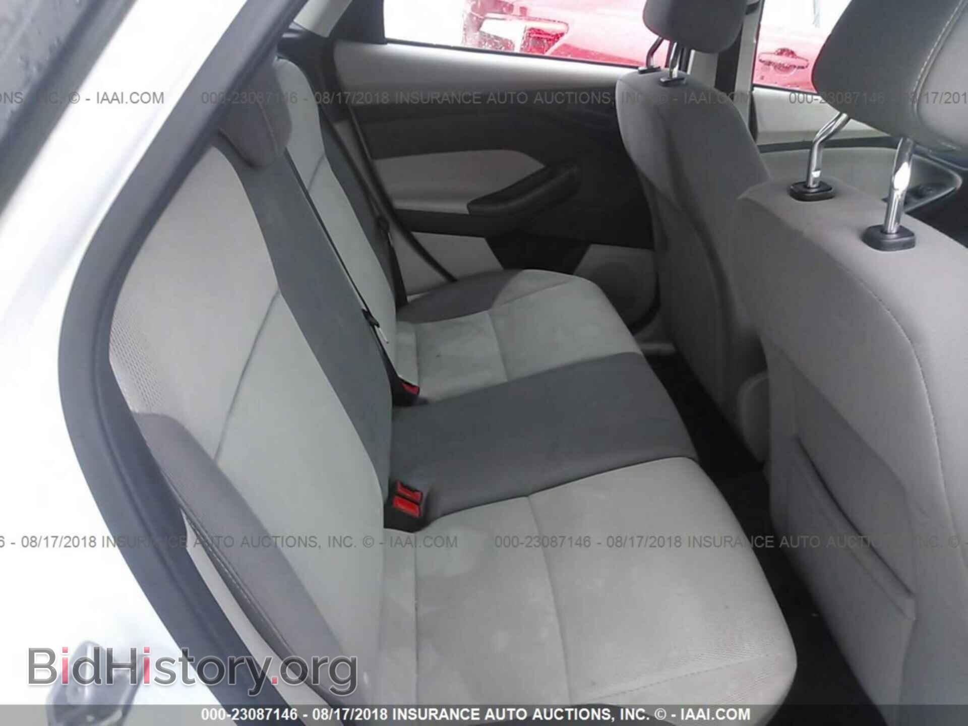 2012 Ford Focus - VIN: 1FAHP3K29CL323678 - Фото 8