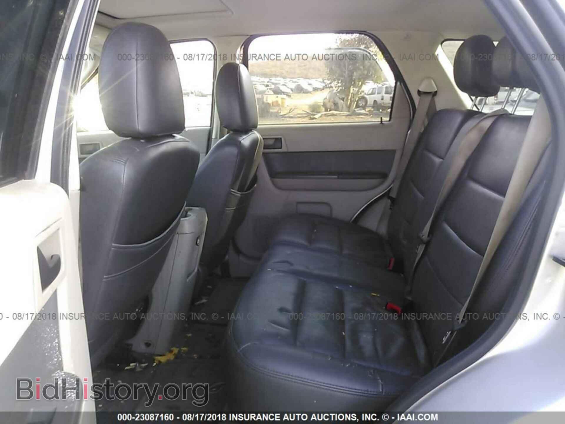 2011 FORD ESCAPE - VIN: 1FMCU4K31BKA16551 - Фото 8