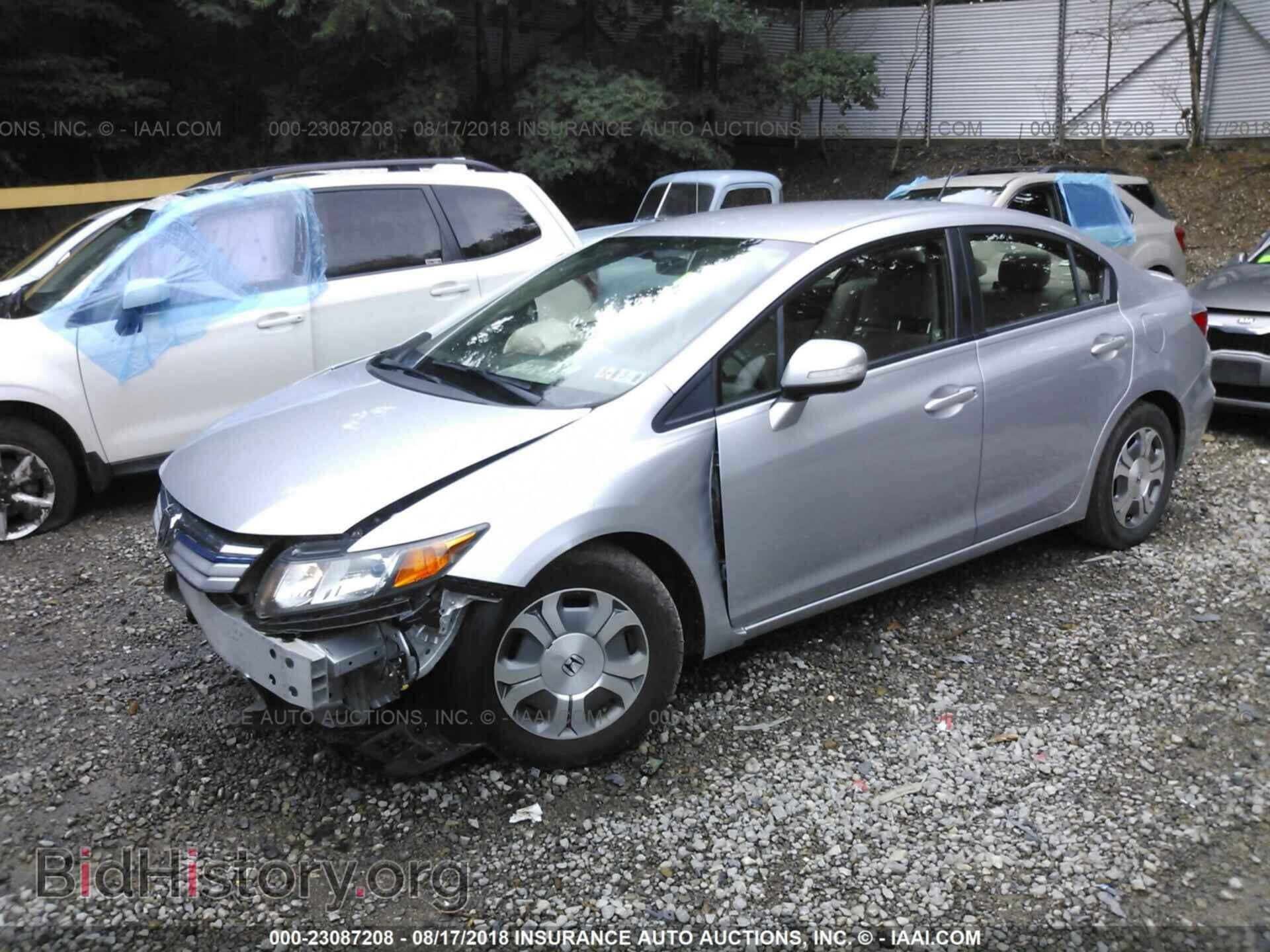 2012 Honda Civic - VIN: JHMFB4F26CS006929 - Photo 2